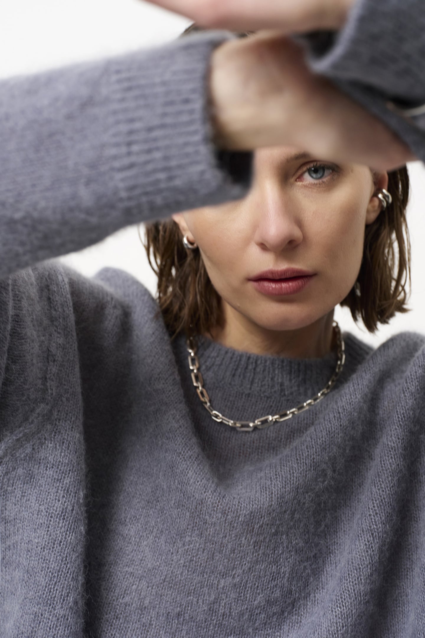 ARIAMA CREWNECK SWEATER THUNDER BLUE 7