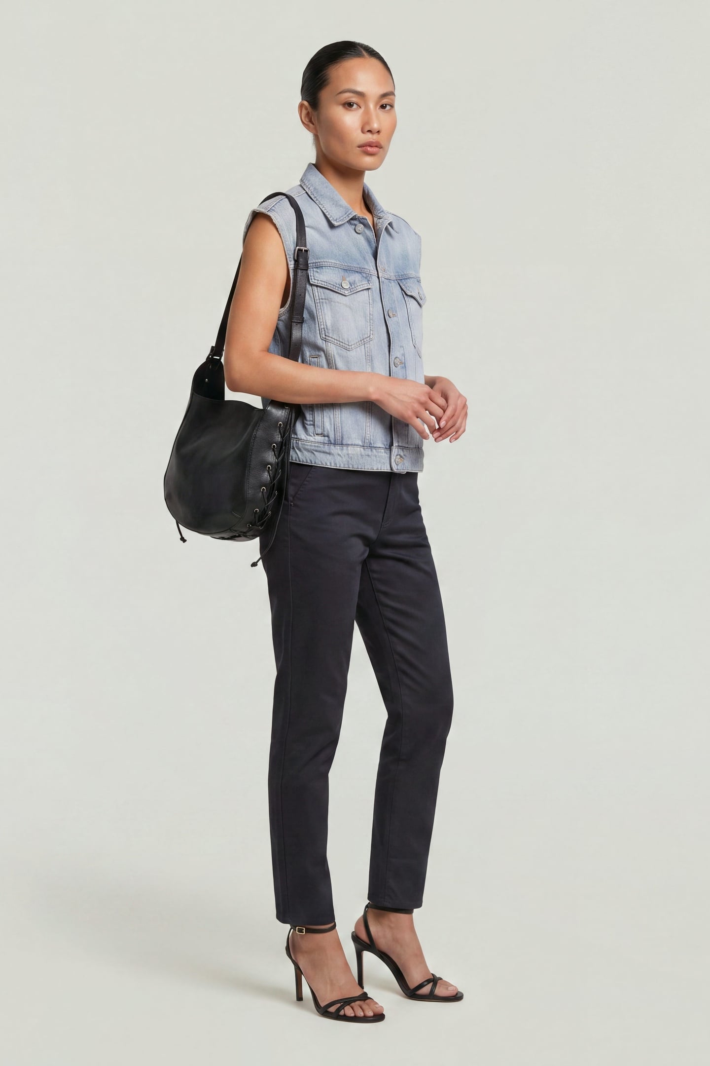 SLIM CHINO BLACK 3
