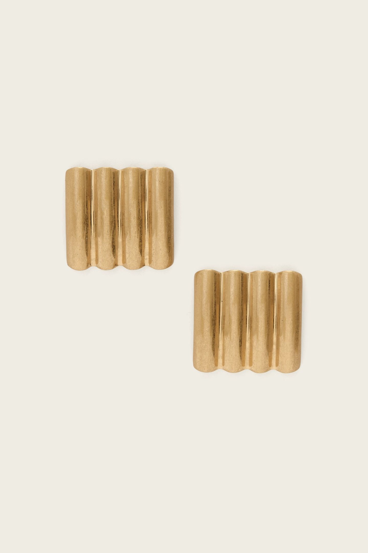 JANNA FLAT ERNGS ANTIQUE GOLD 5