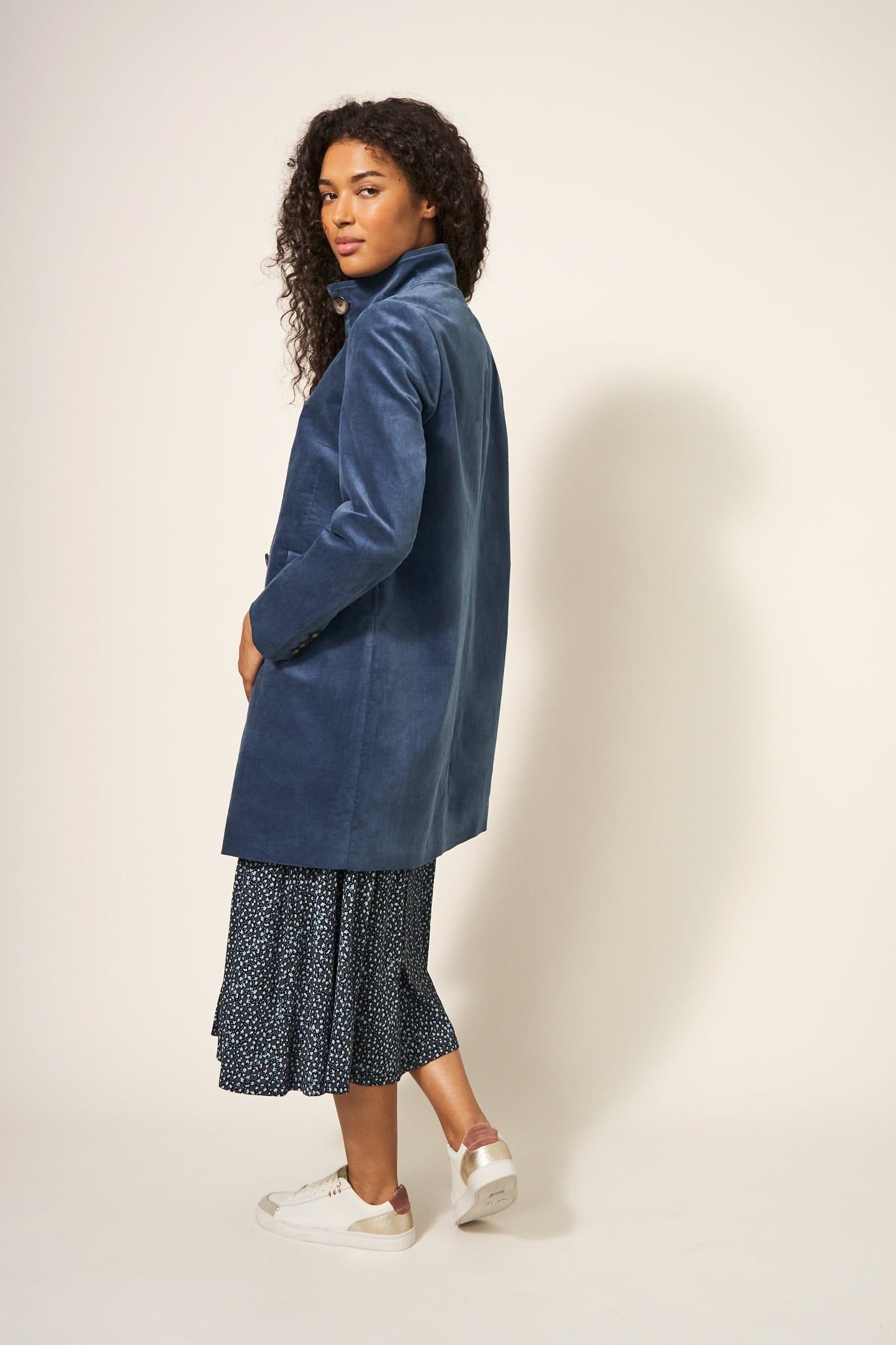 KARLA VELVET COAT DUSTY BLUE 3