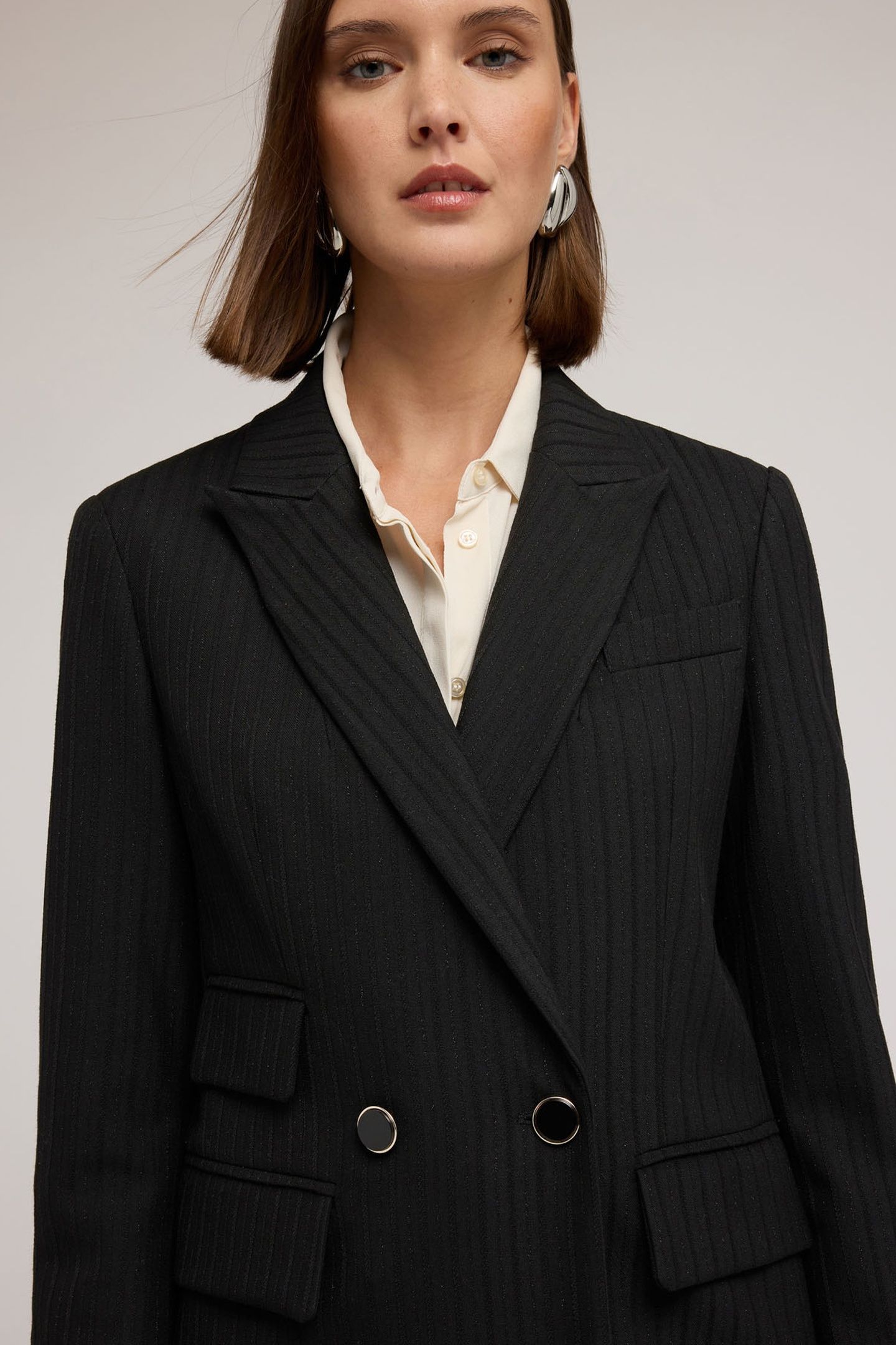 STRUCTURED DOUBLE-BREASTED PINSTRIPE JACKET BLACK 5