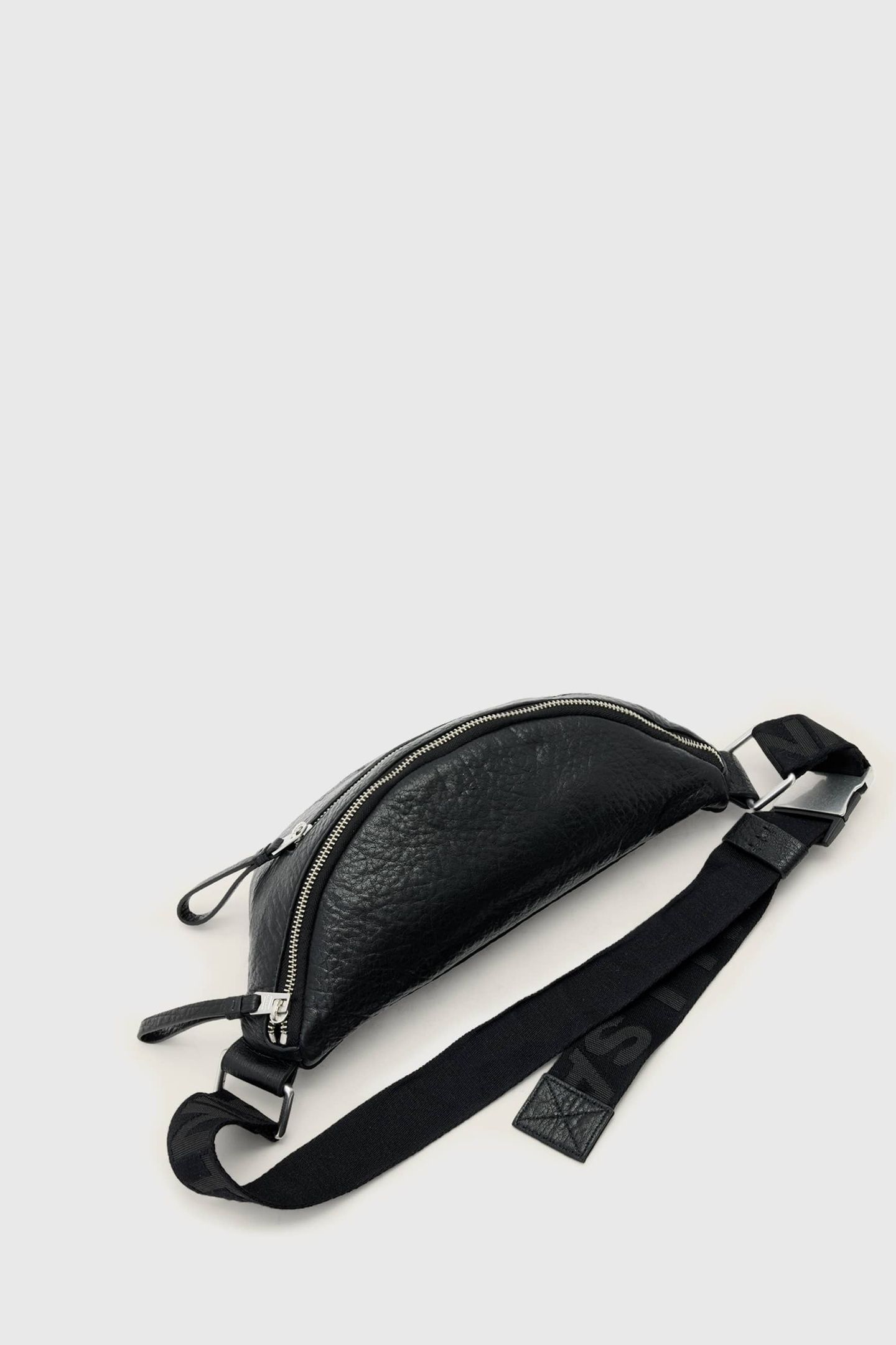ITOKO LEATHER BUMBAG BLACK 3