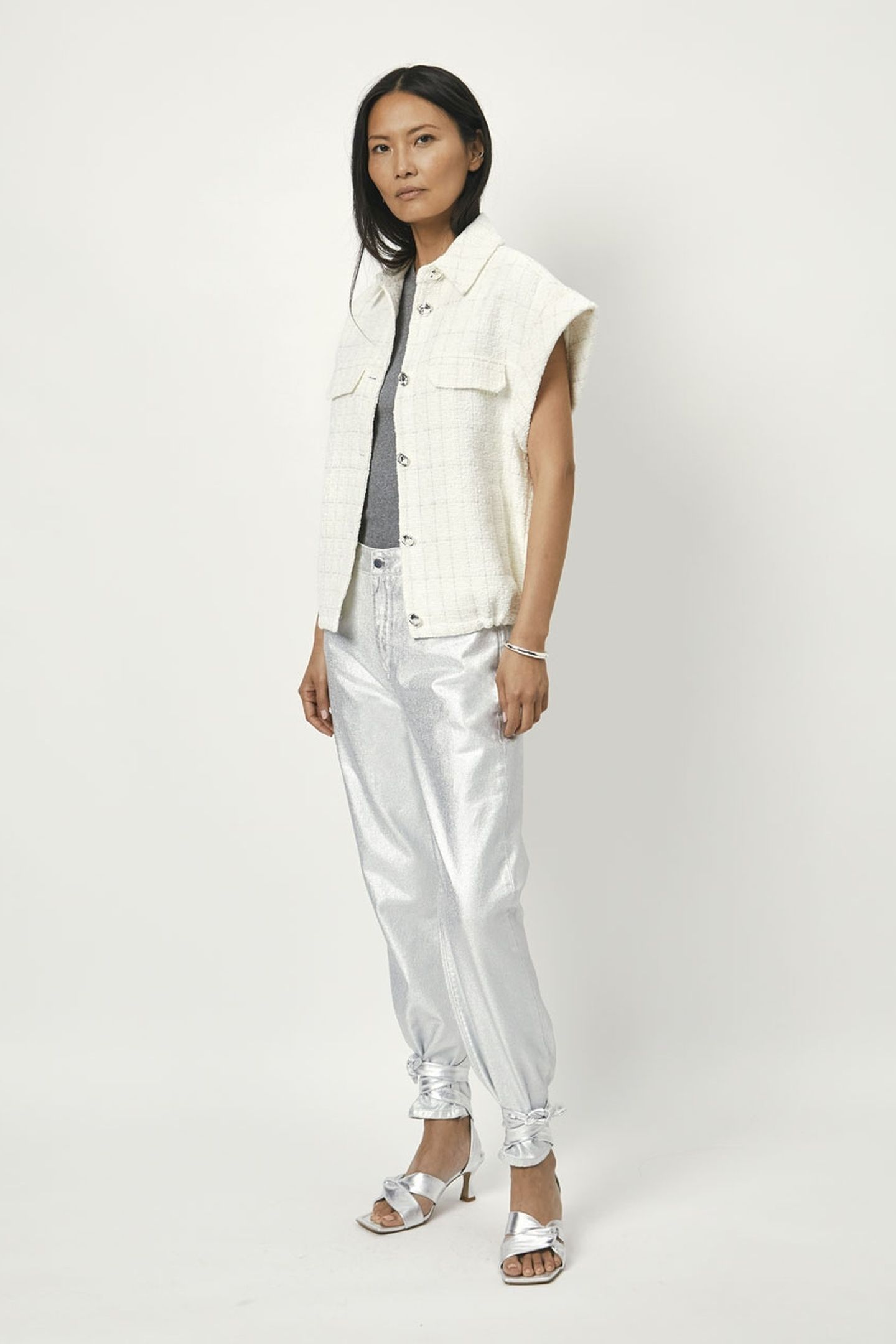 AXELLE STRAIGHT METALLIC CROP JEANS SILVER-PLATED 1