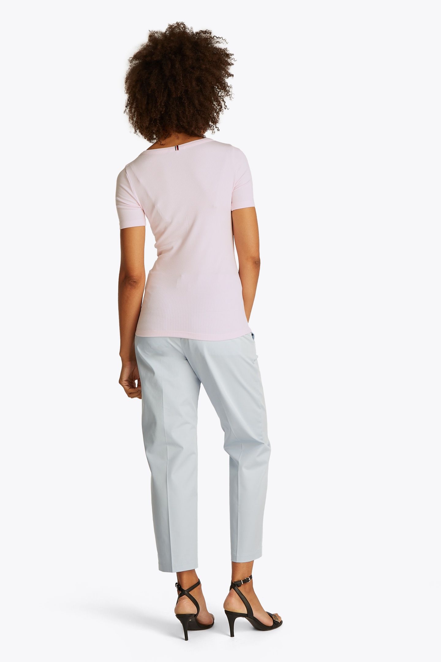 SLIM 5X2 RIB C-NECK SS LIGHT PINK 3