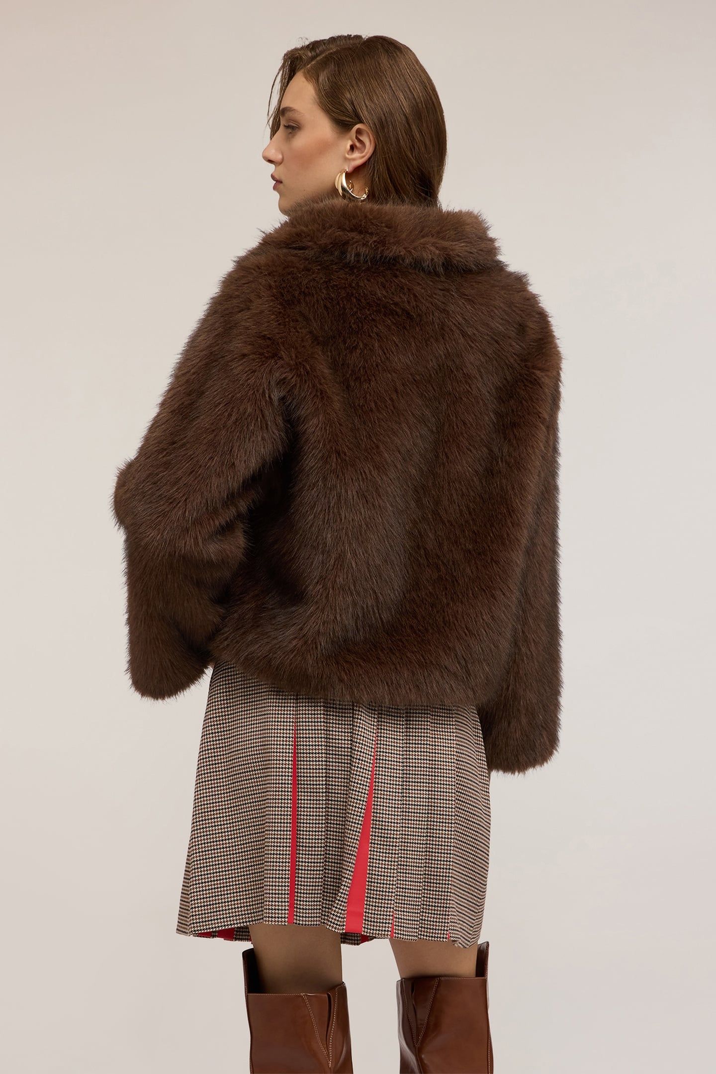 SHORT JACKET WITH HIGH COLLAR BROWN 4