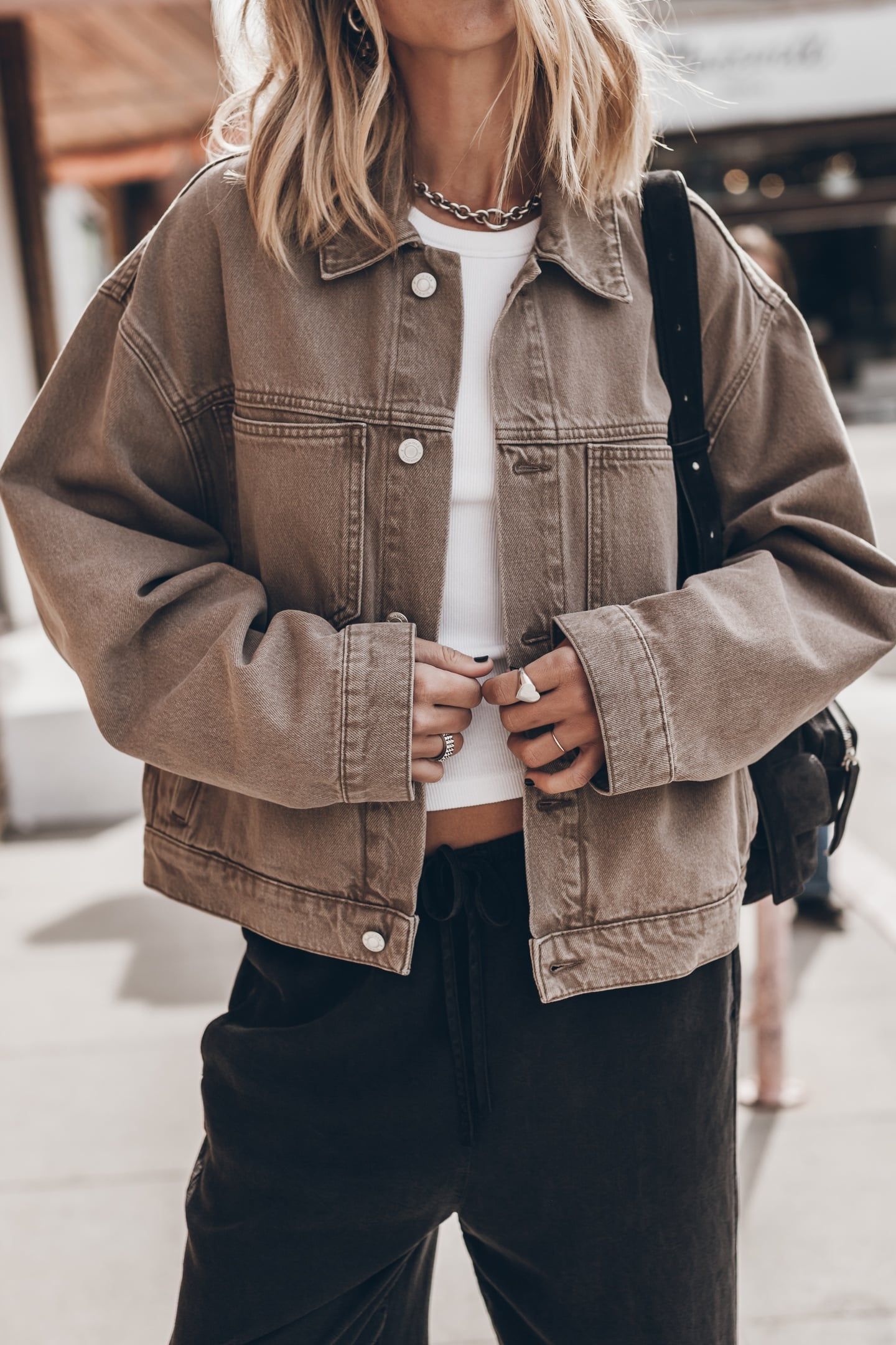 THE CHESTNUT LOOSE DENIM JACKET 3