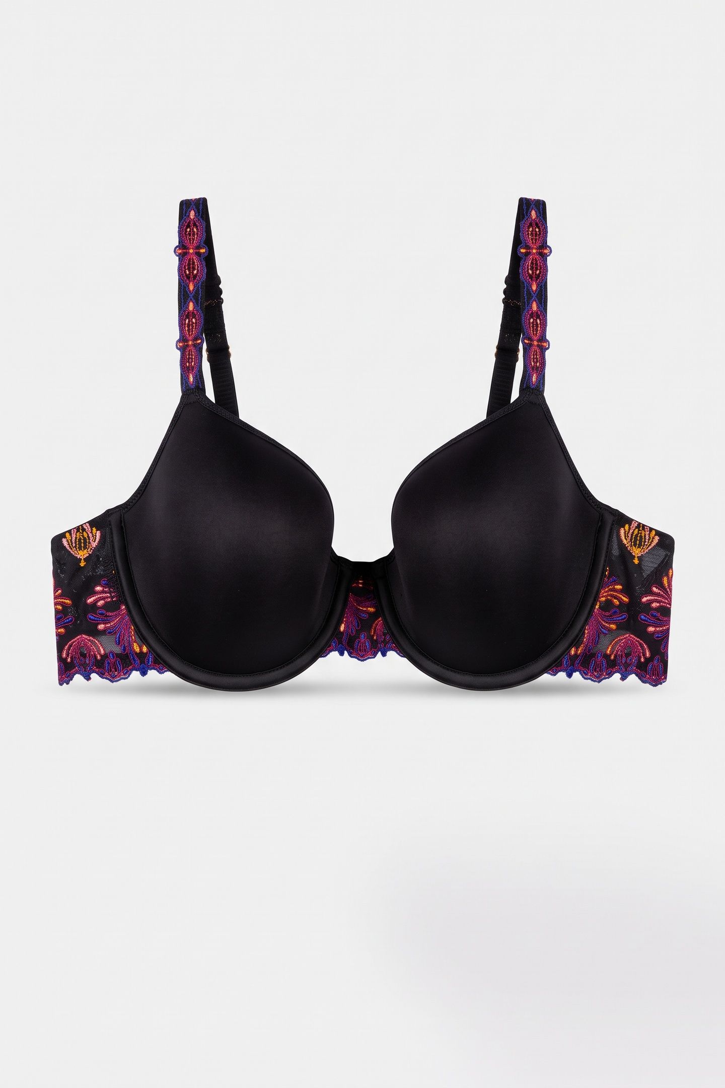 CO BRA TSHIRT COVERING MEMORY BLACK JEWELS 6