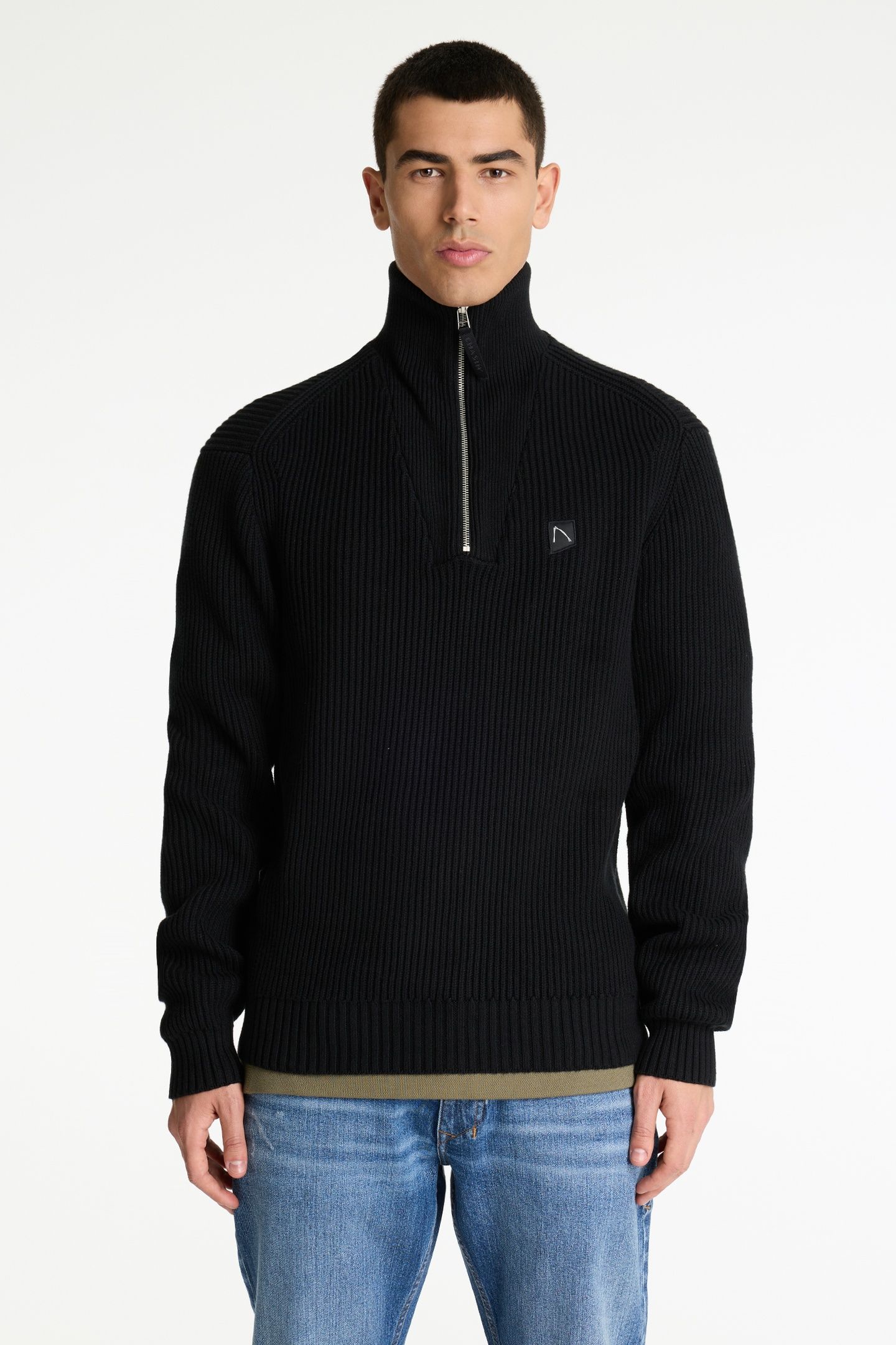 PULLOVER OLIVER HALF ZIP BLACK 2