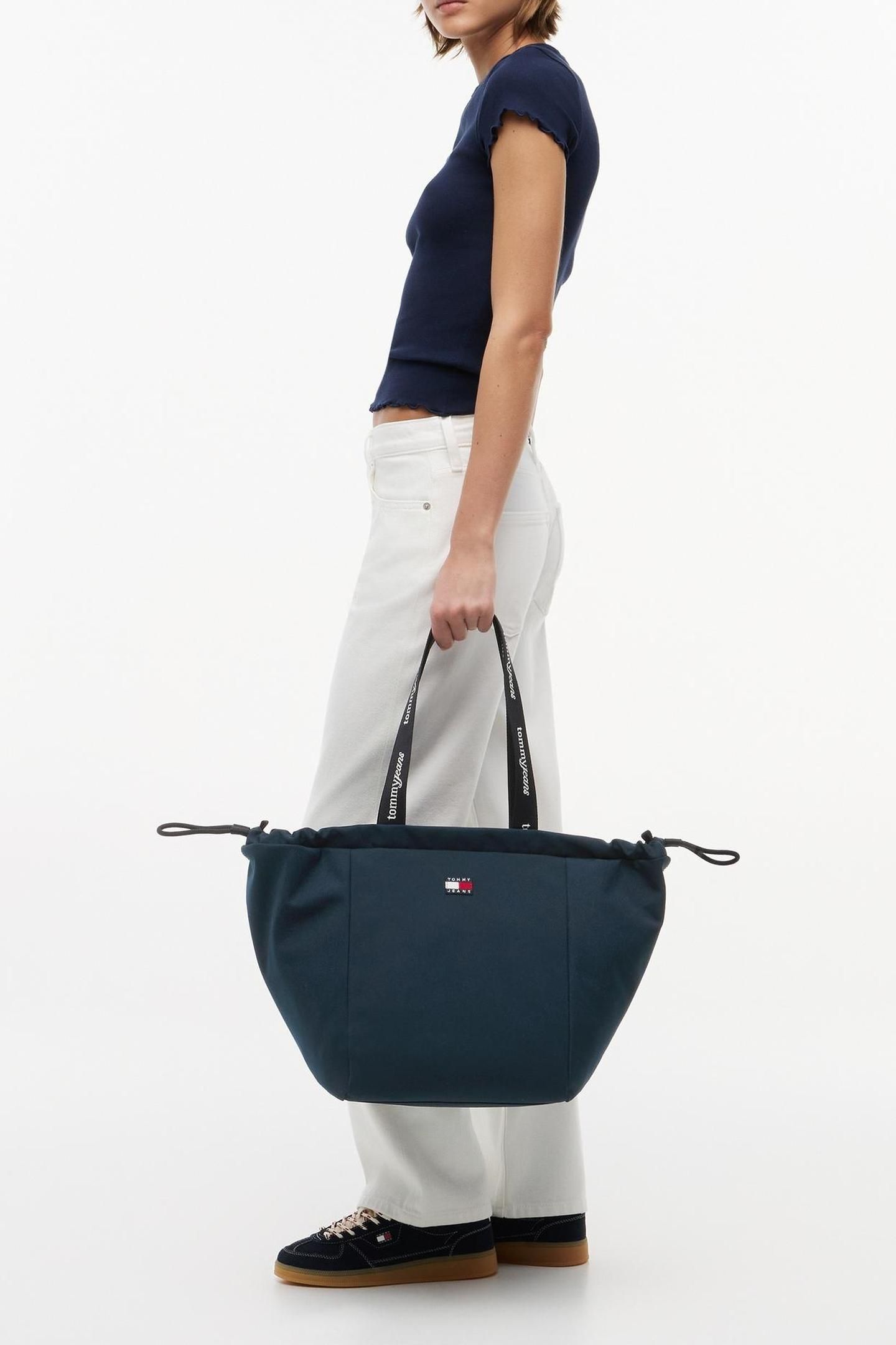 TJW ESS DAILY TOTE DARK NIGHT NAVY 1