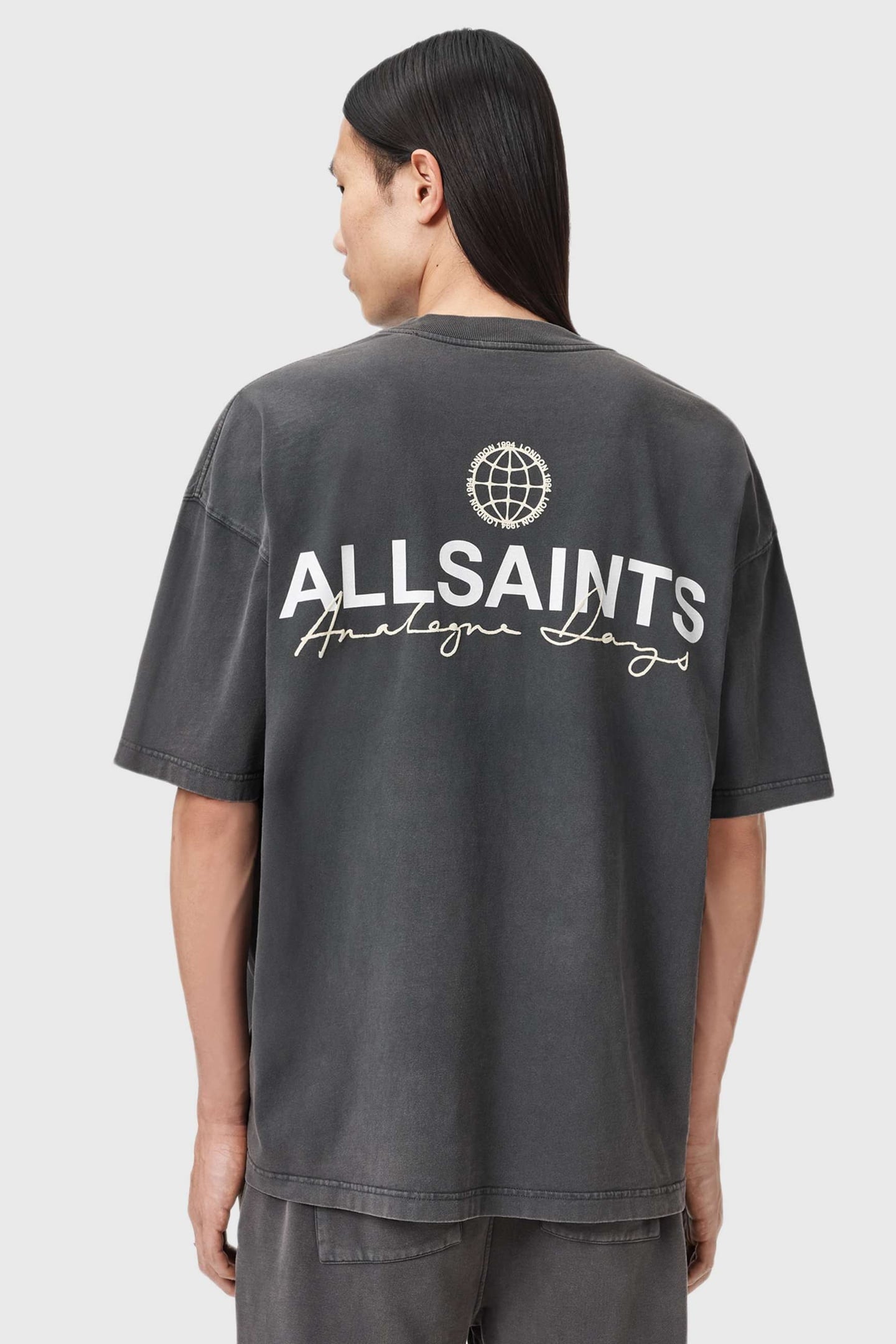 EMBLEM SS CREW WASHED BLACK 3
