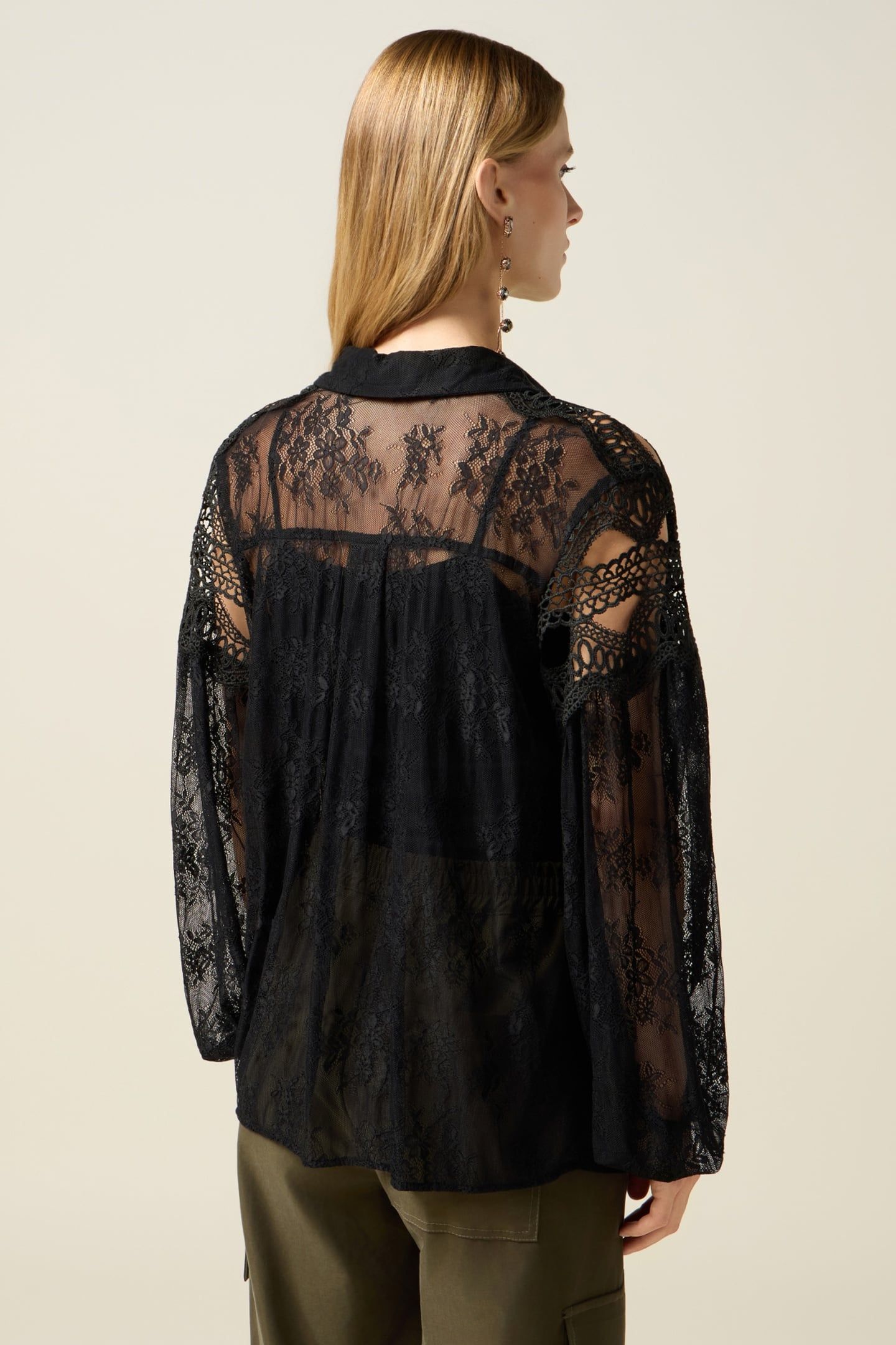 LACE SHIRT BLACK 2
