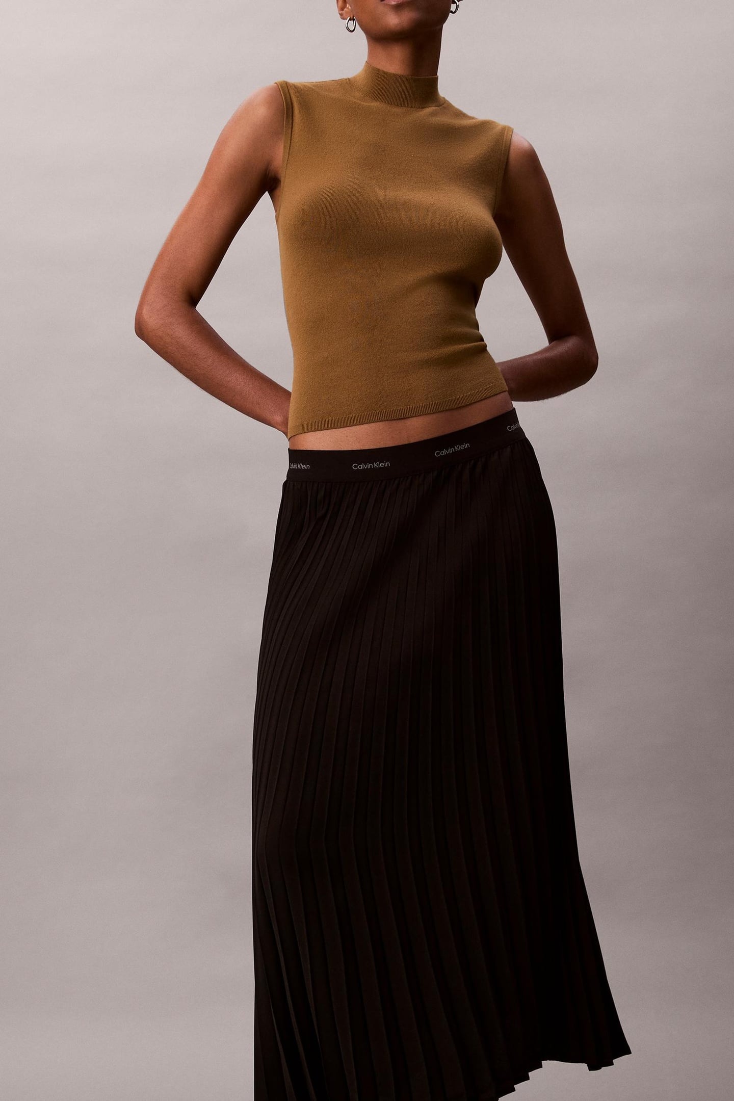 PLEATED CREPE MIDI SKIRT BLACK 5