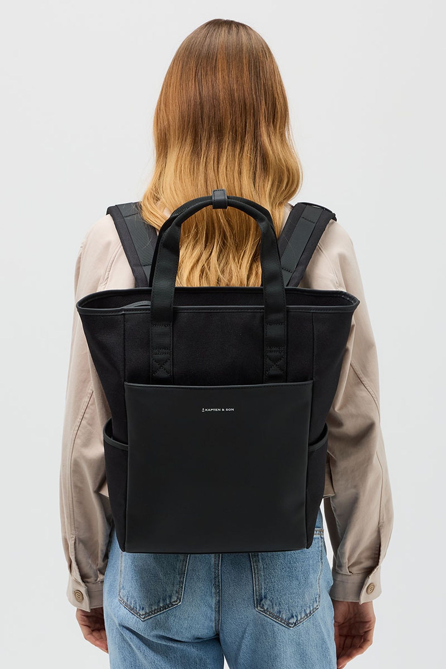 LINDBY ALL BLACK 2