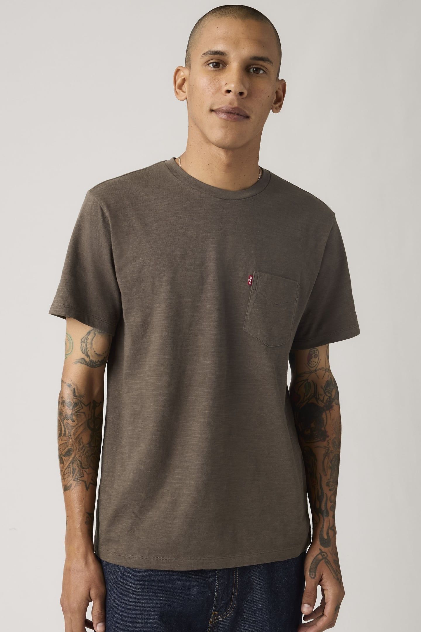 CLASSIC POCKET TEE 5