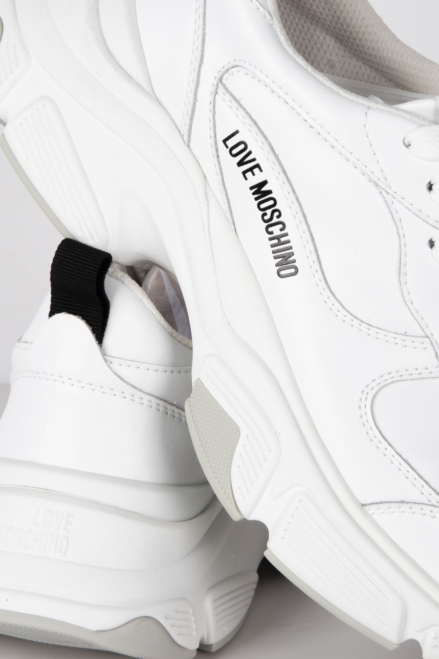 SNEAKERS WHITE 3