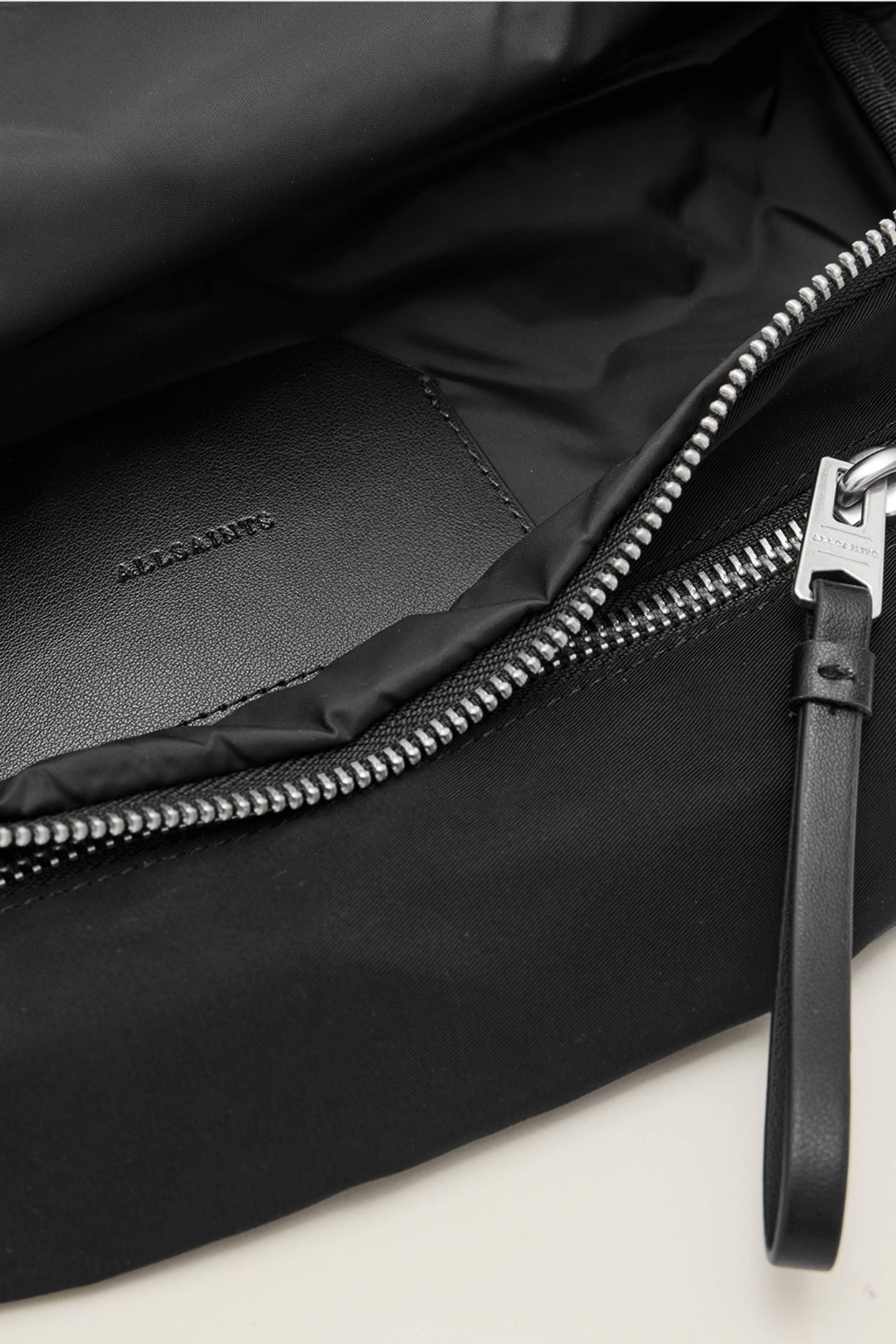 ITOKO BUMBAG BLACK 4