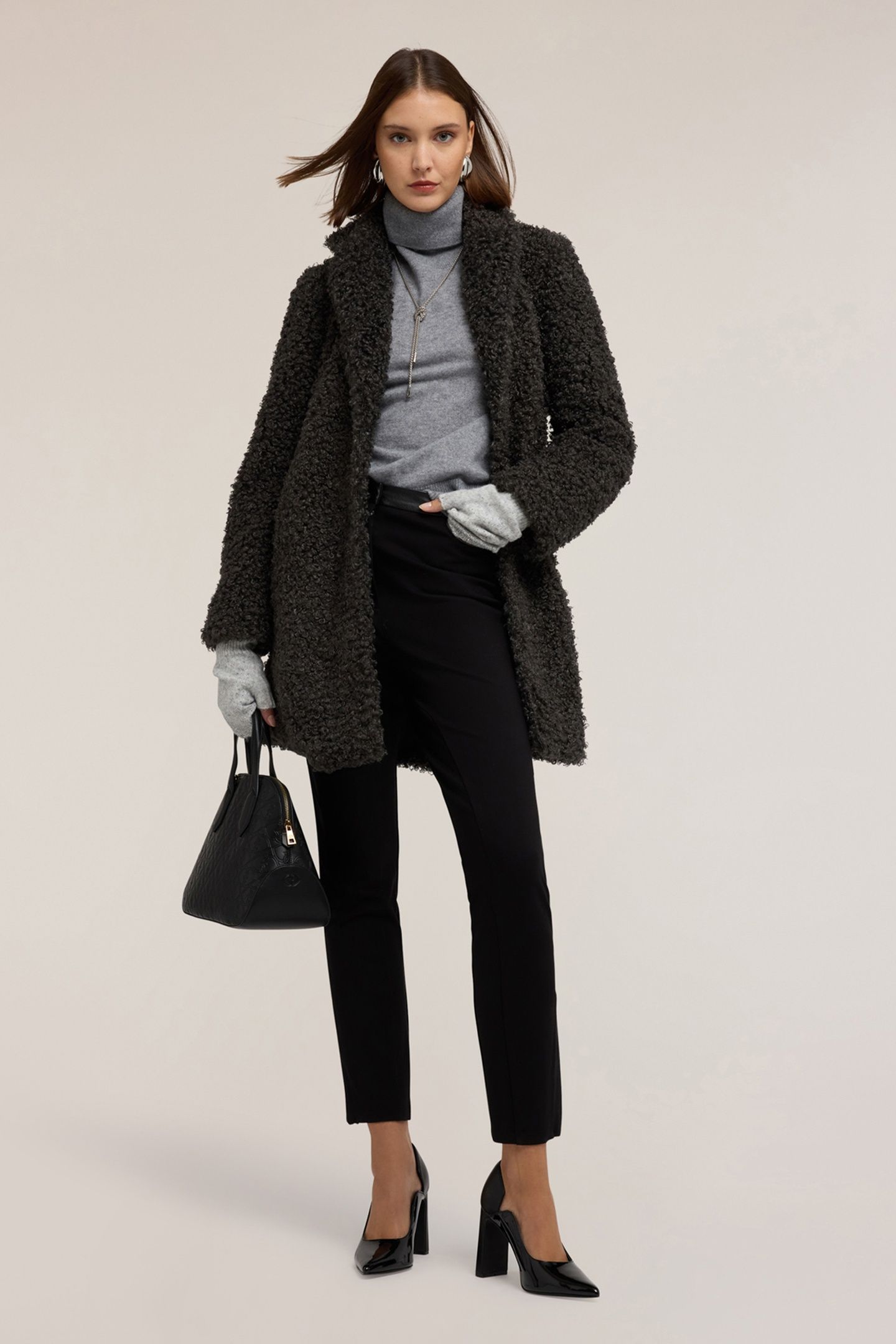 OVERSIZED BOUCLÉ WOOL COAT GREY 2