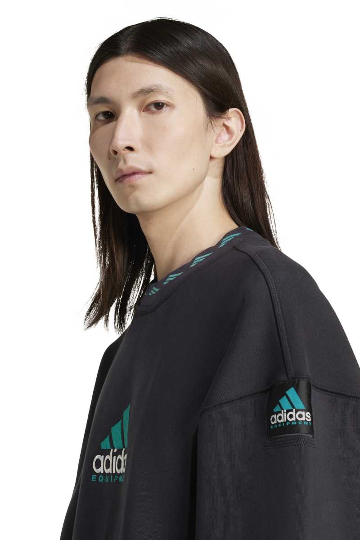 UNISEX EQT WASHED CREW BLACK 5