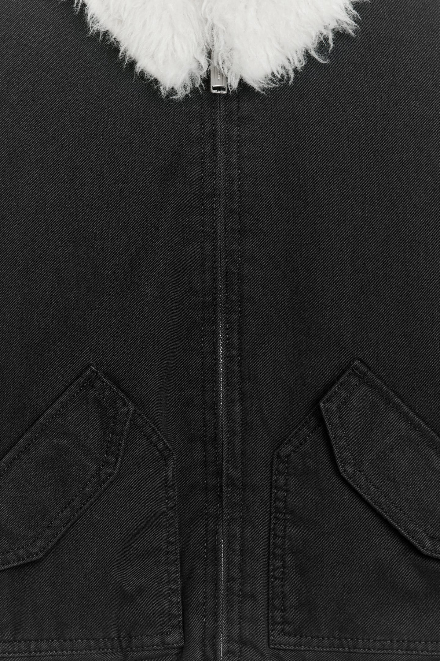 KIA BOMBER JACKET BLACK 4
