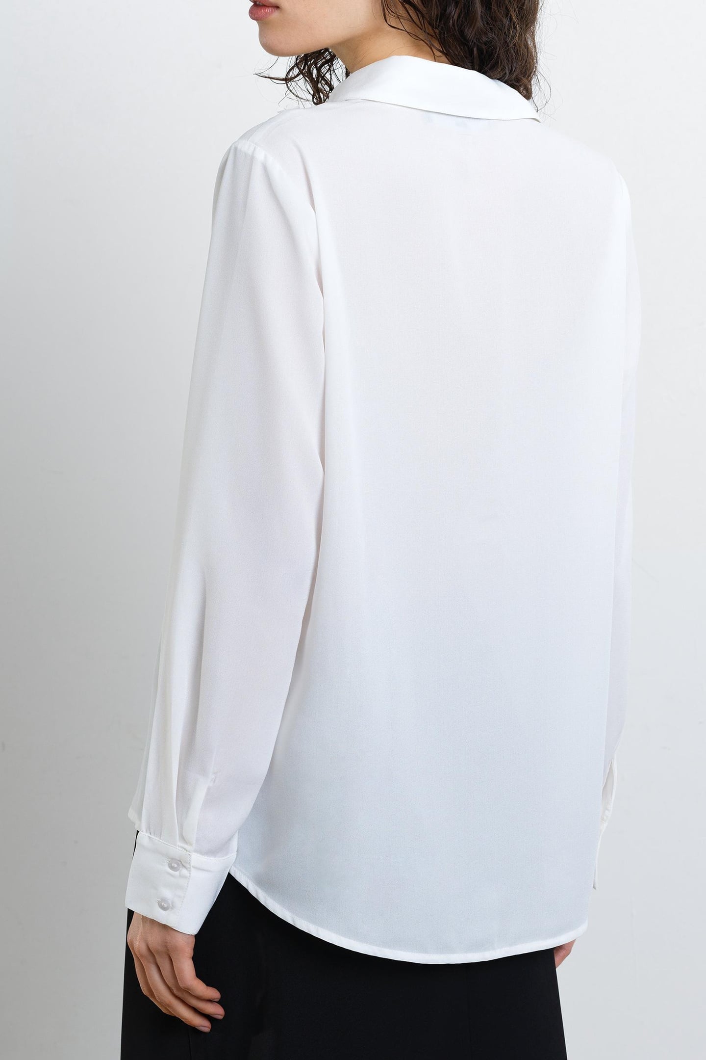 MILA GGT 3D FLORAL SHIRT SUMMER WHITE 2