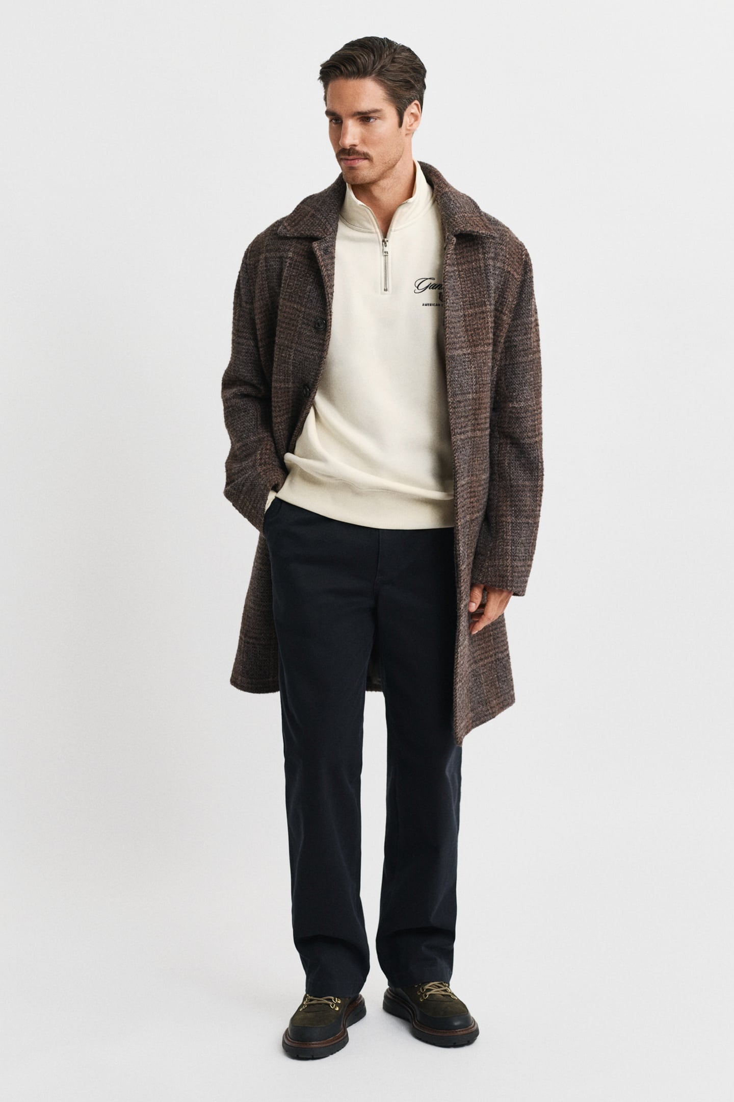 GRAPHIC HALF ZIP CREAM 3