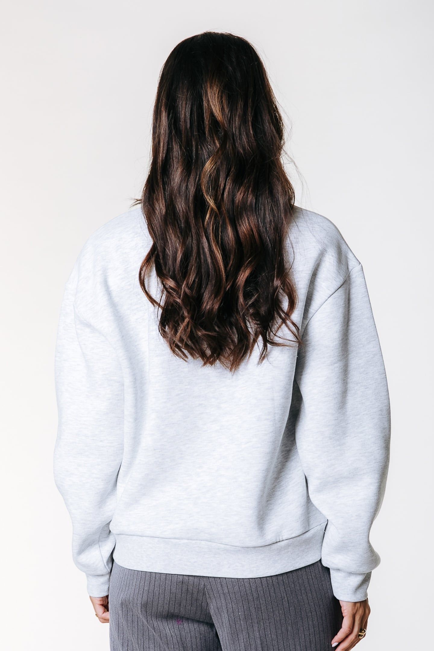 REBEL PAISLEY PATCH DROPPED SHOULDER SWEAT LIGHT GREY MELANG 2
