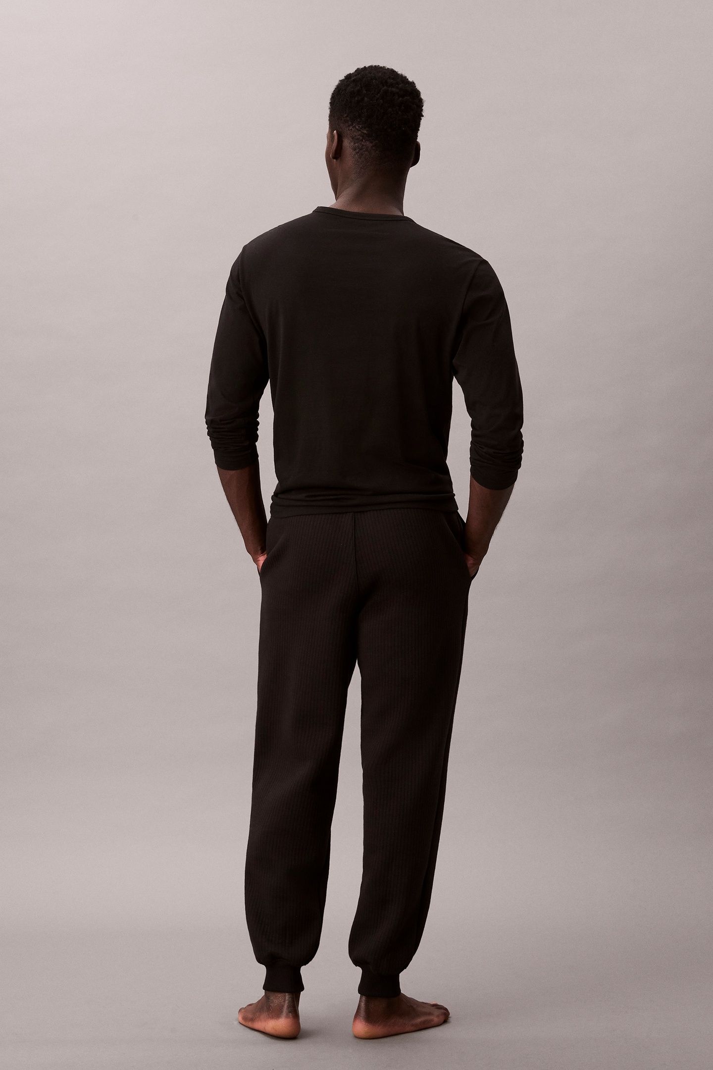 QUILTED JOGGER BLACK 2