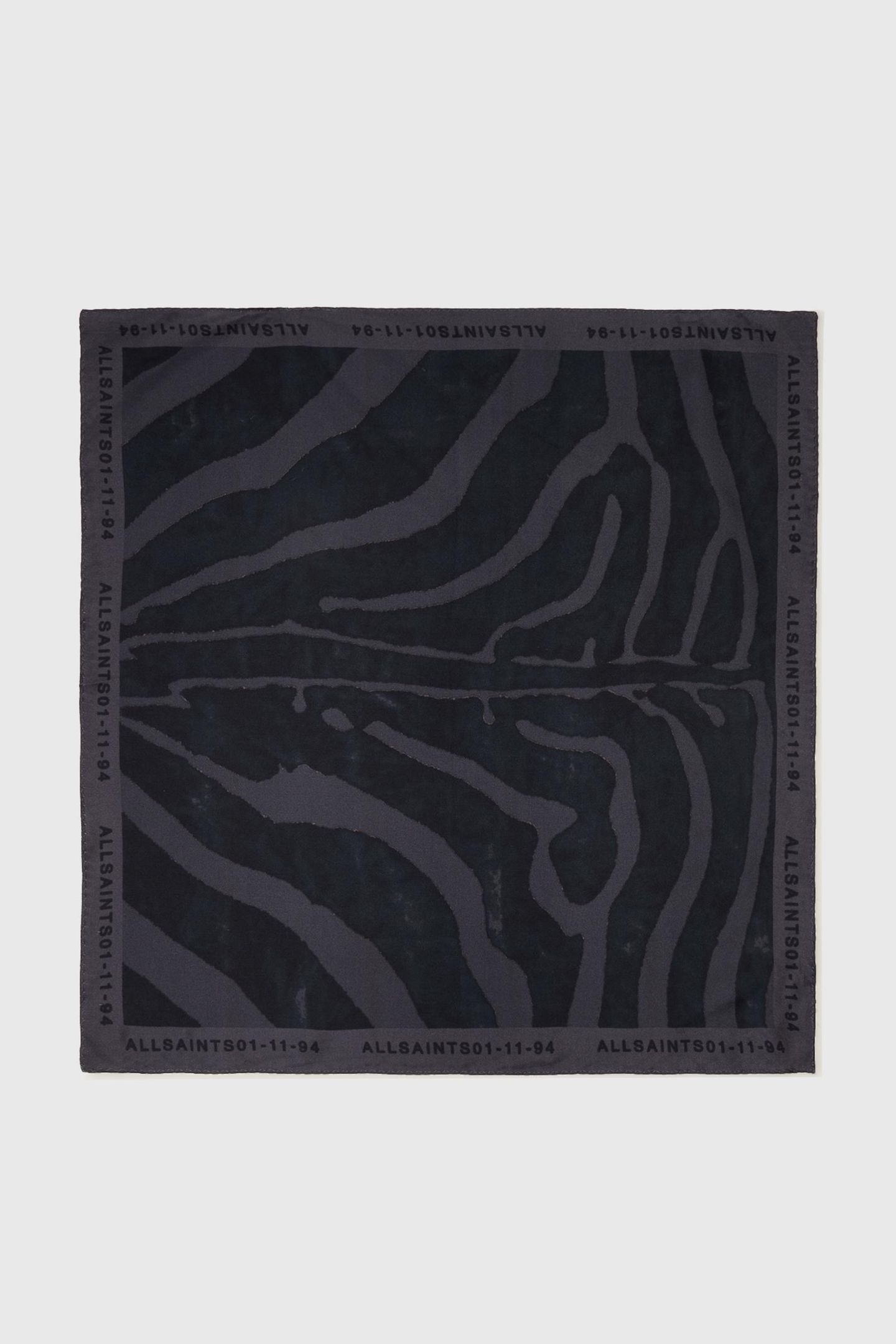ZOEY SQUARE SCARF BLACK 2