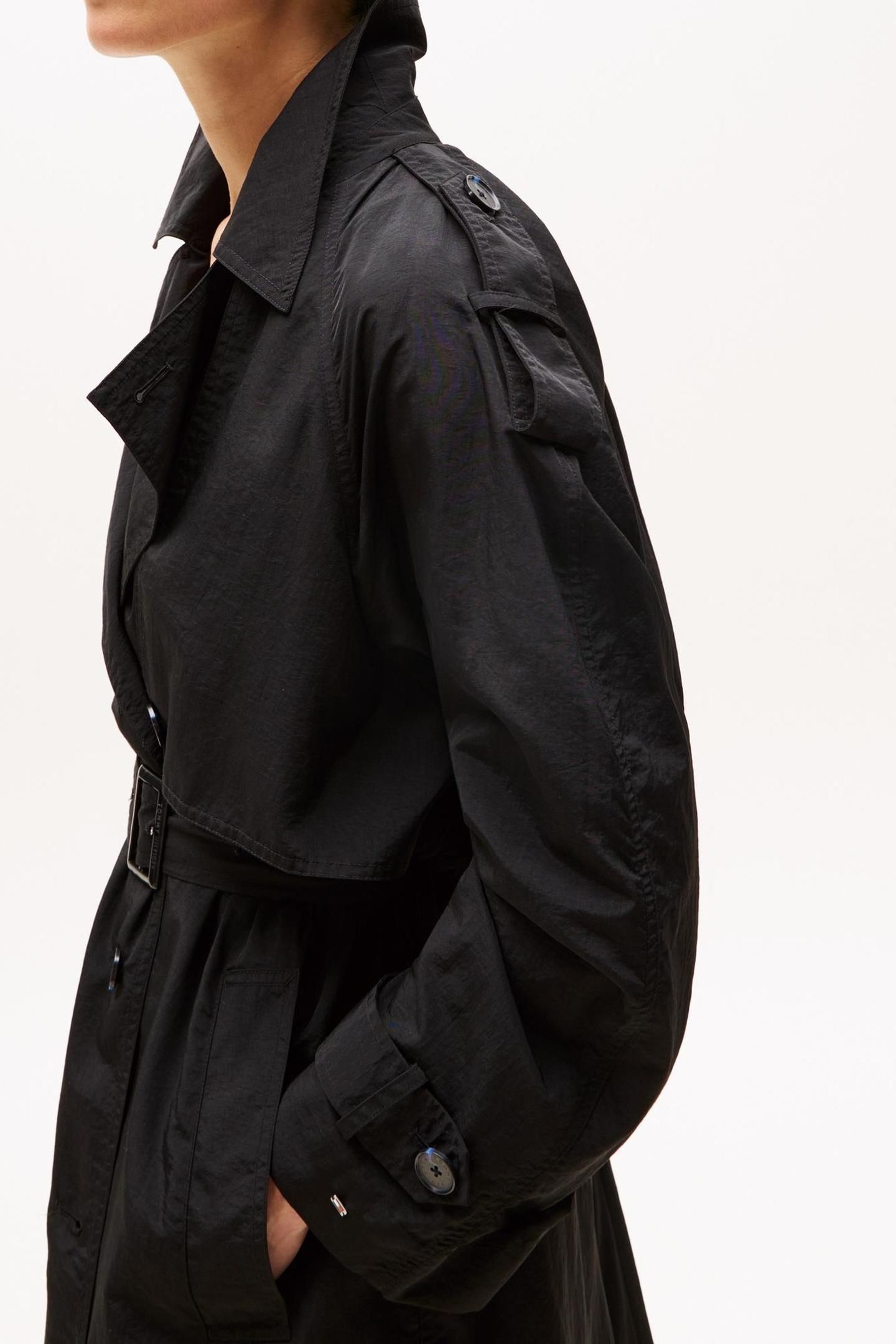 LW NYLON OVERSIZED TRENCH BLACK 4