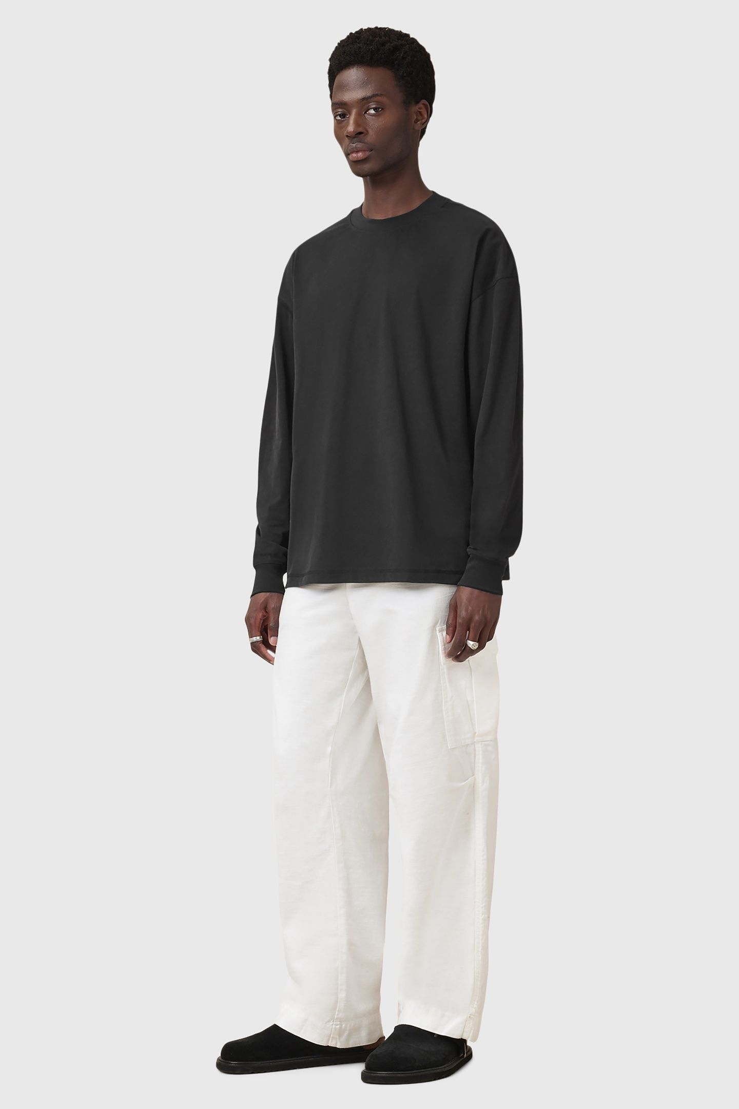 FINN LS CREW JET BLACK 1