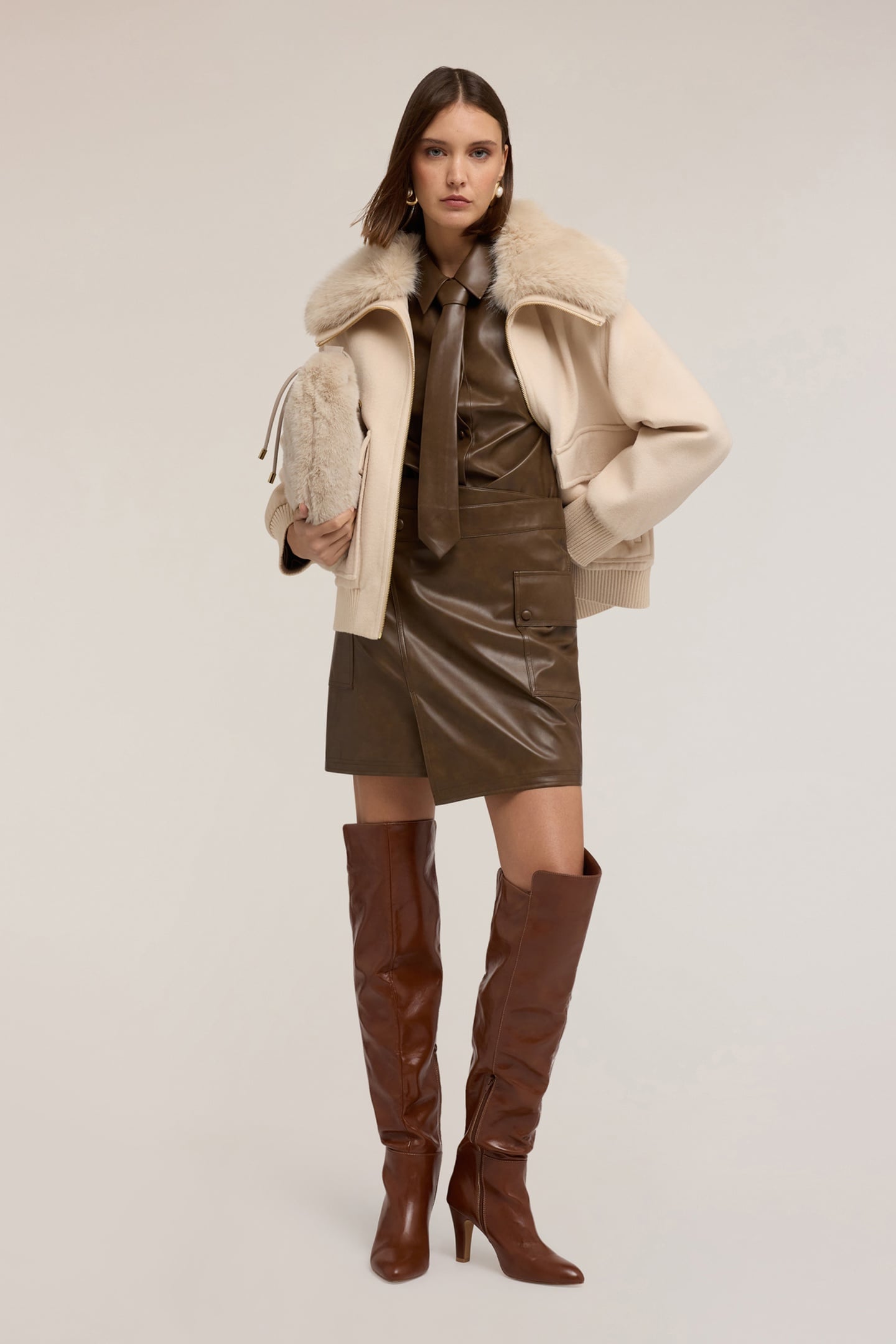 MIXED WOOL CLOTH COAT WITH HIGH COLLAR WHITE 1