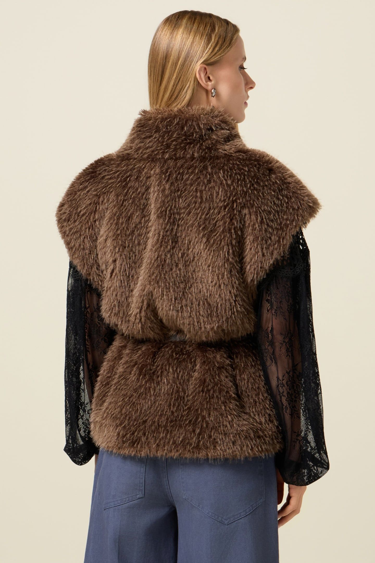 SOFT FABRIC CAPE WITH BELT BROWN 2
