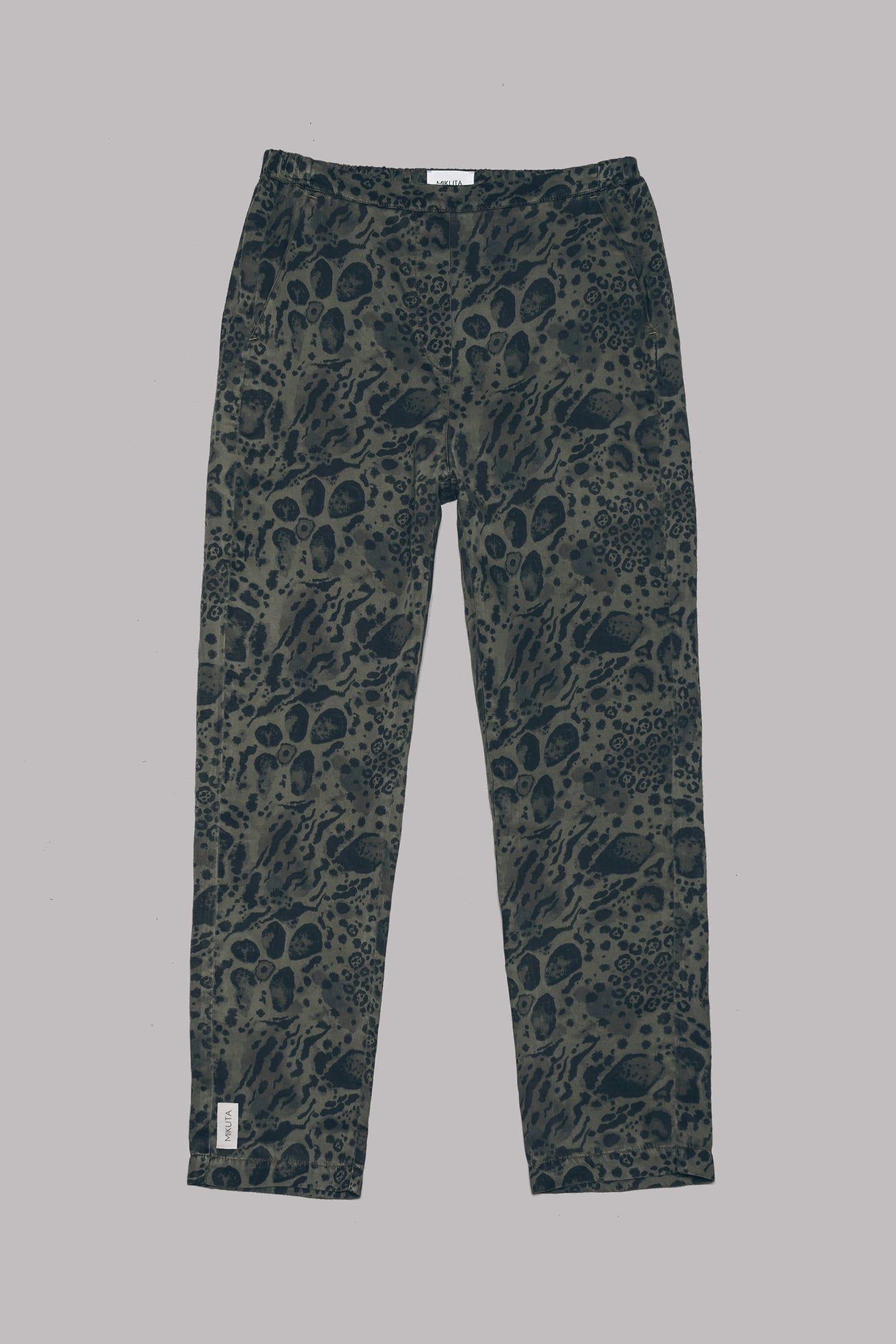 THE PRINTED GREEN CHILL PANTS 2