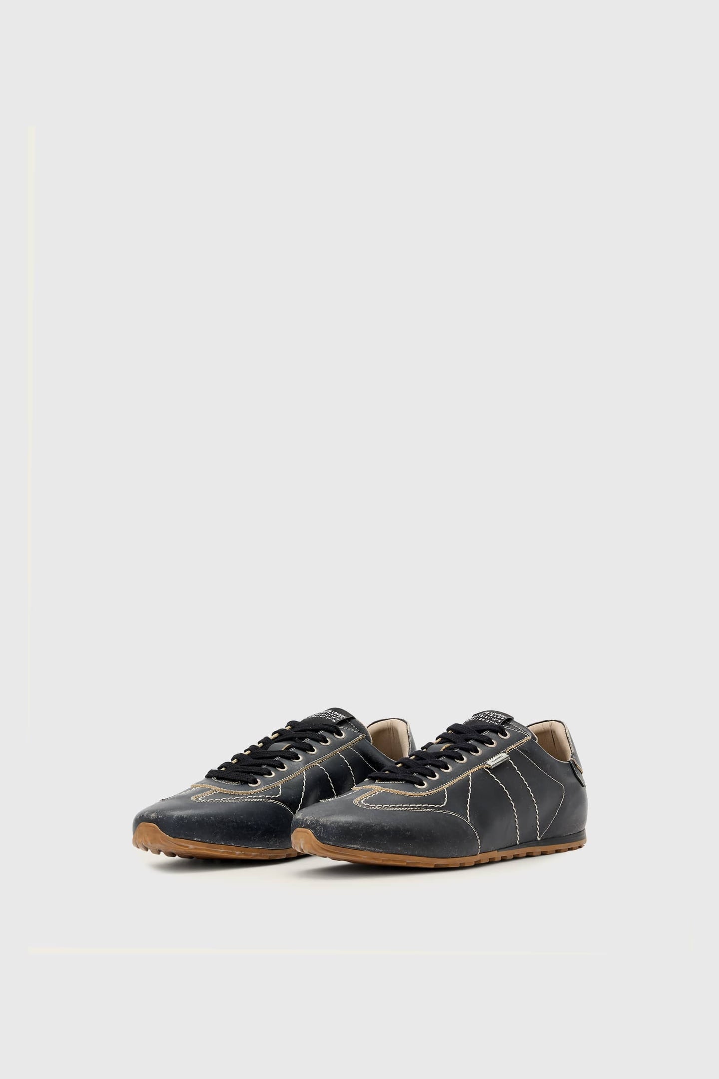 LIAM LOW TOP WASHED BLACK 2