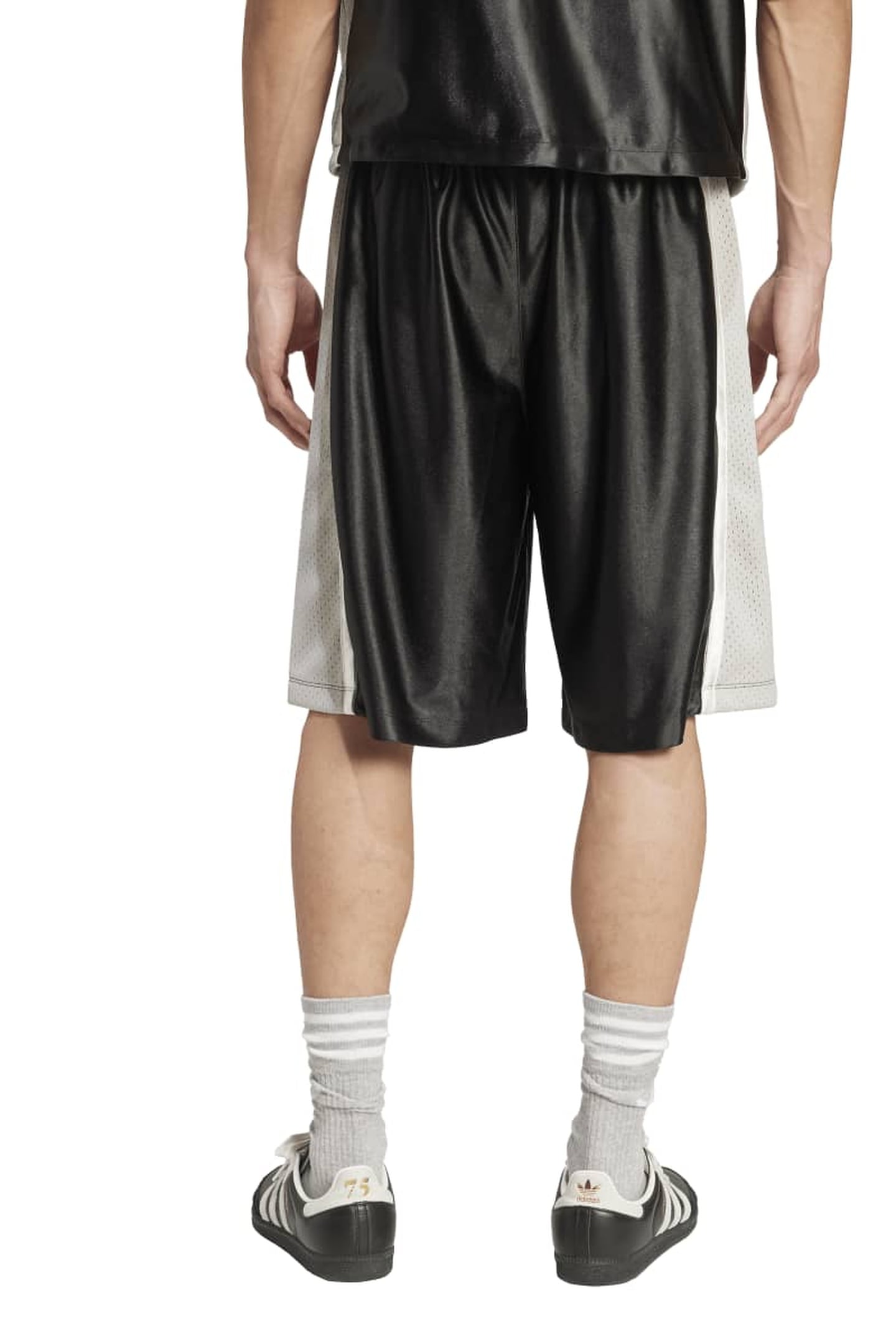UNISEX CUTLINE SHORT BLACK 3
