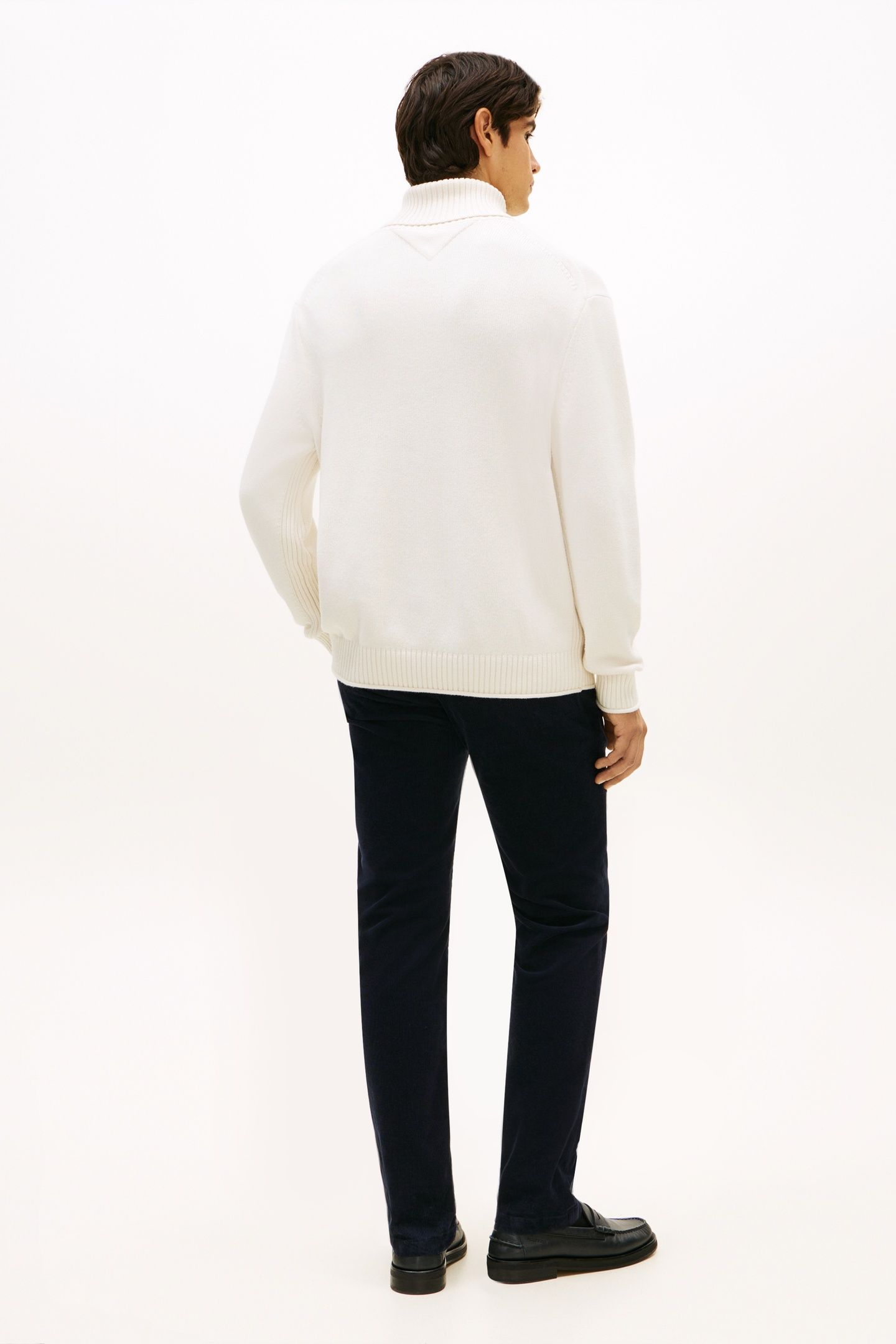 RWB GRAPHIC ROLL NECK IVORY PETAL 2