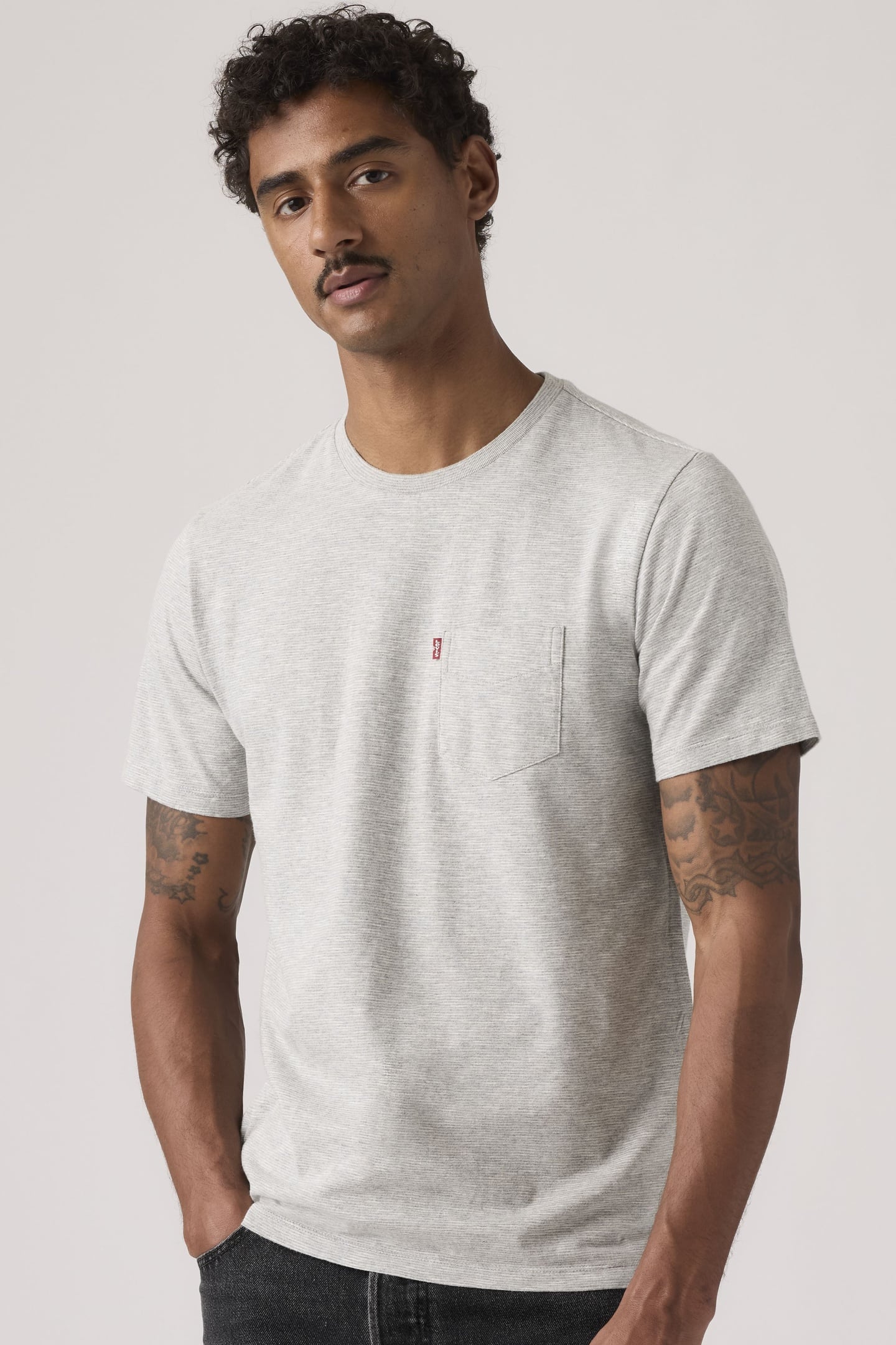 CLASSIC POCKET TEE 4