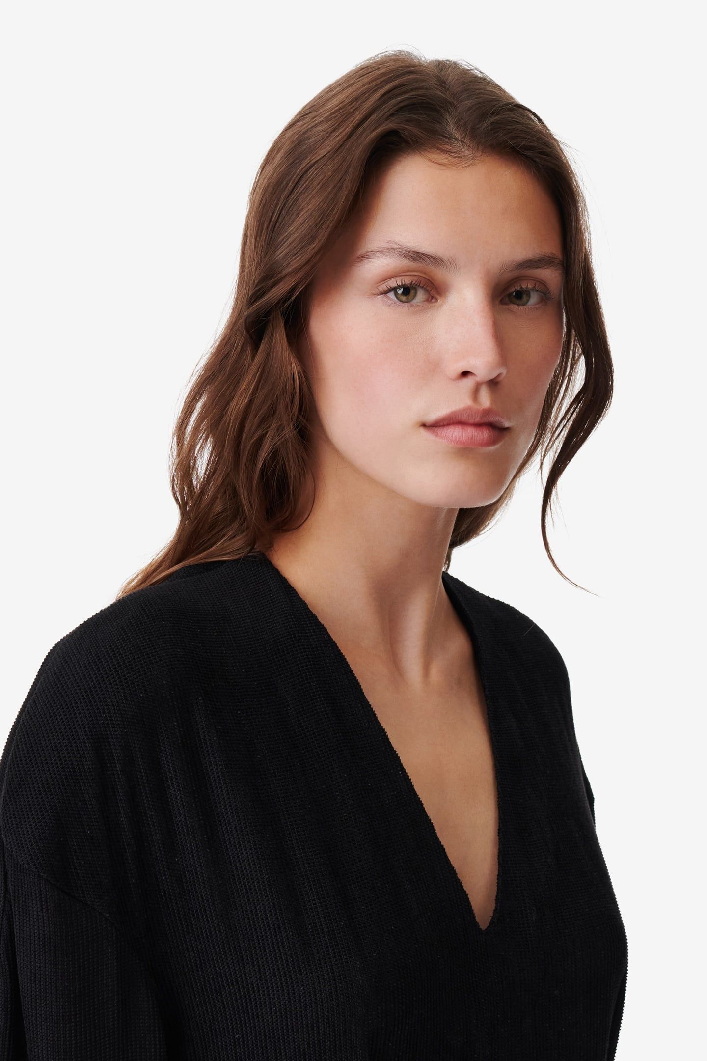IZAE DRESS BLACK 5