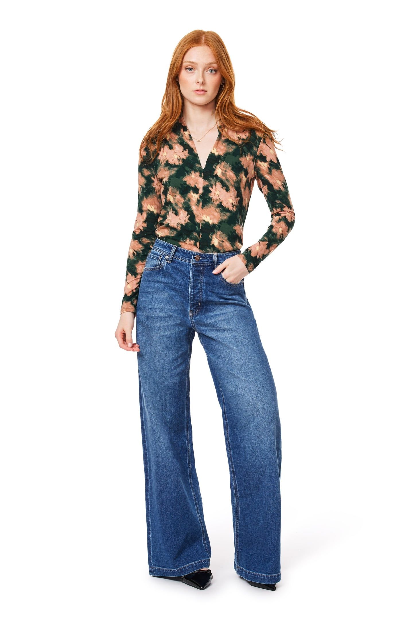 LONG SLEEVE KNIT TOP SCARAB BLURRED FLORAL 3