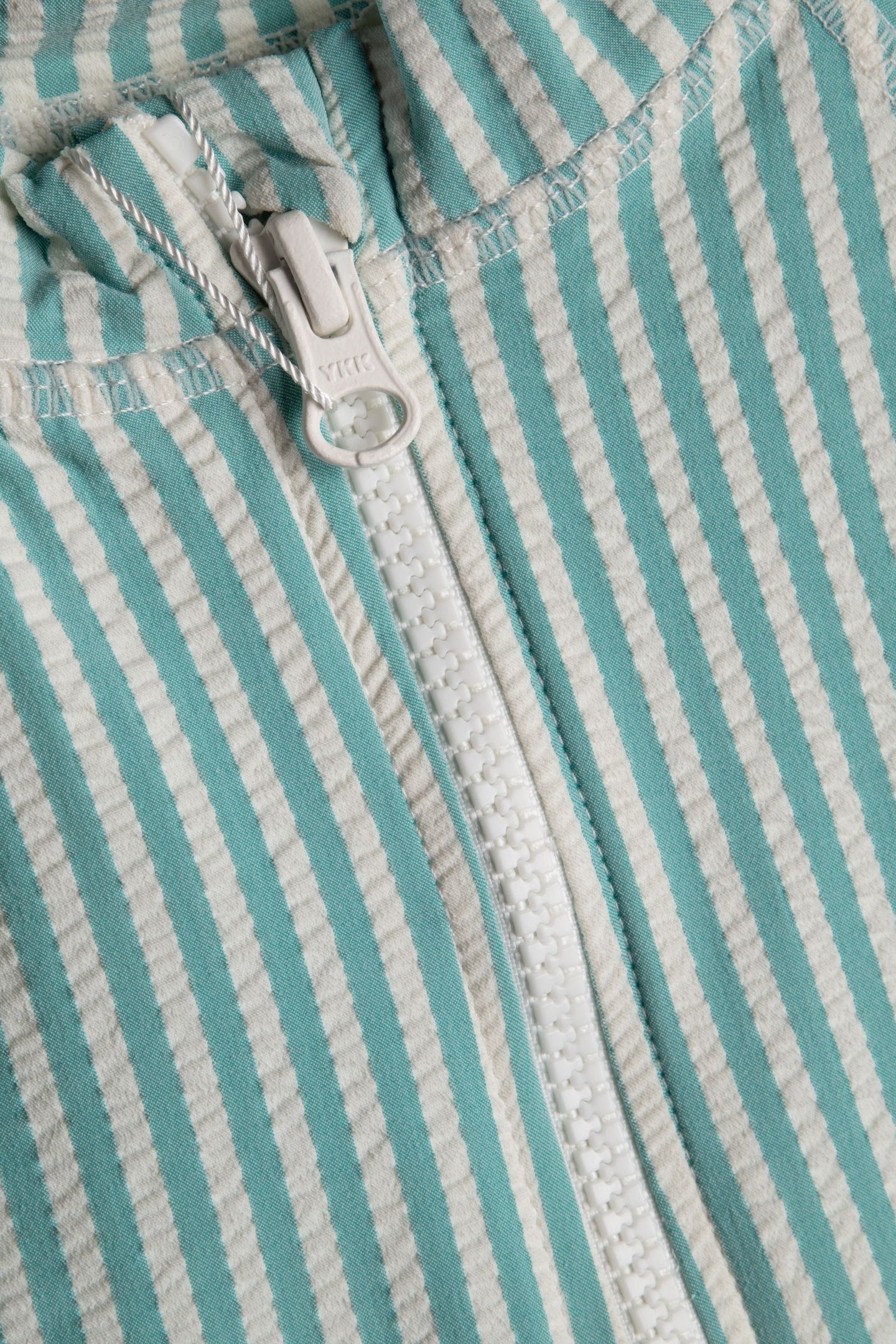 ELLA UV ZIP TOP UNISEX GREEN 4