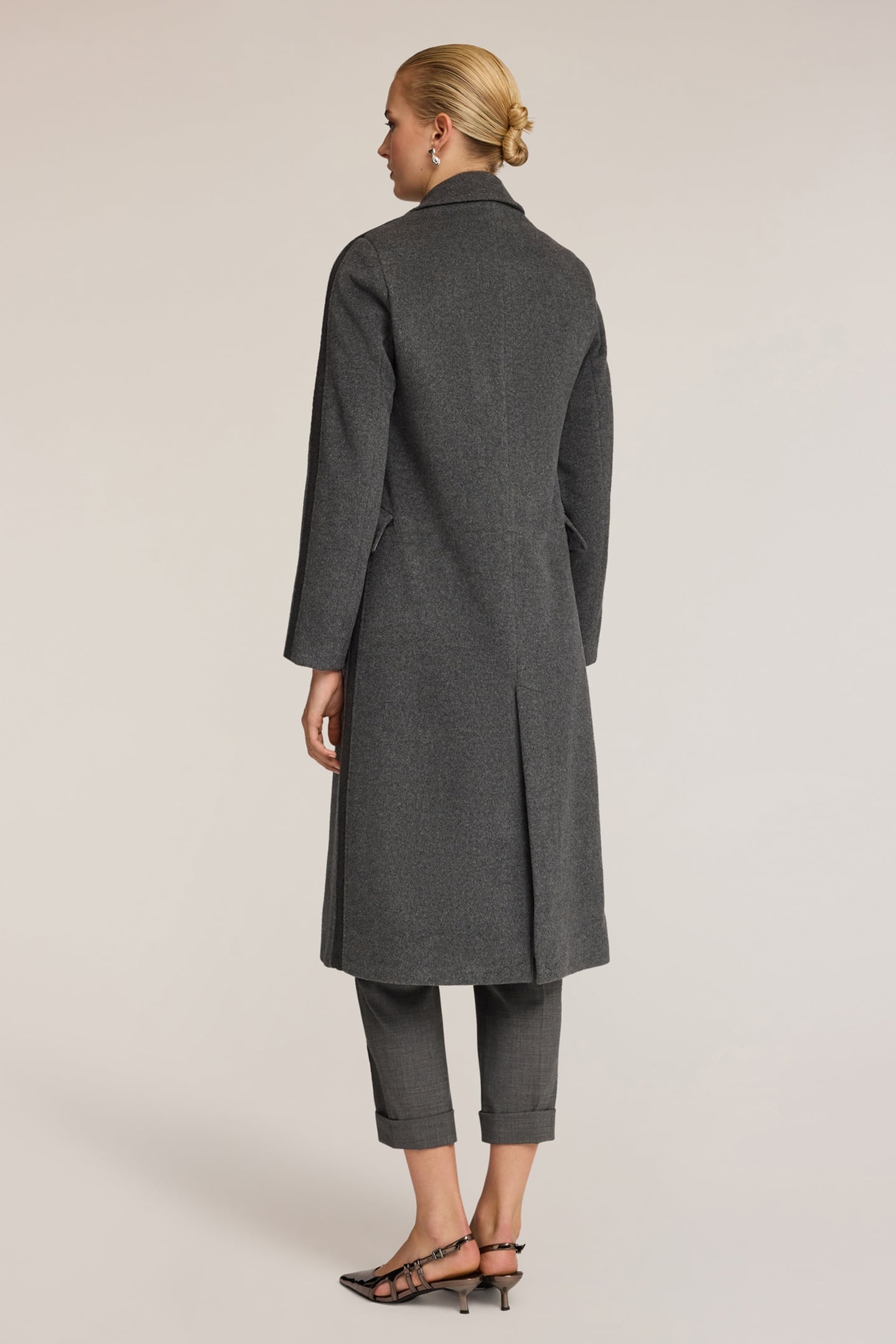 LONG COAT IN PURE WOOL GREY 3
