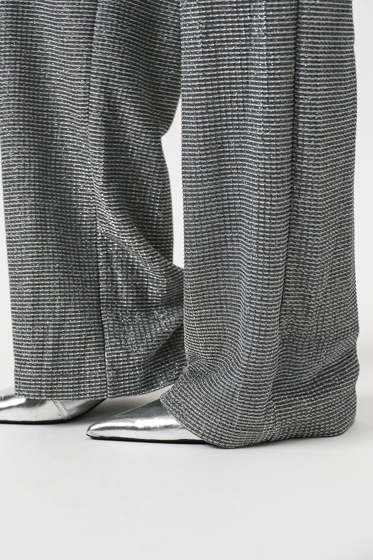 AREMI METALLIC STRAIGHT LEG PANTS SILVER 4