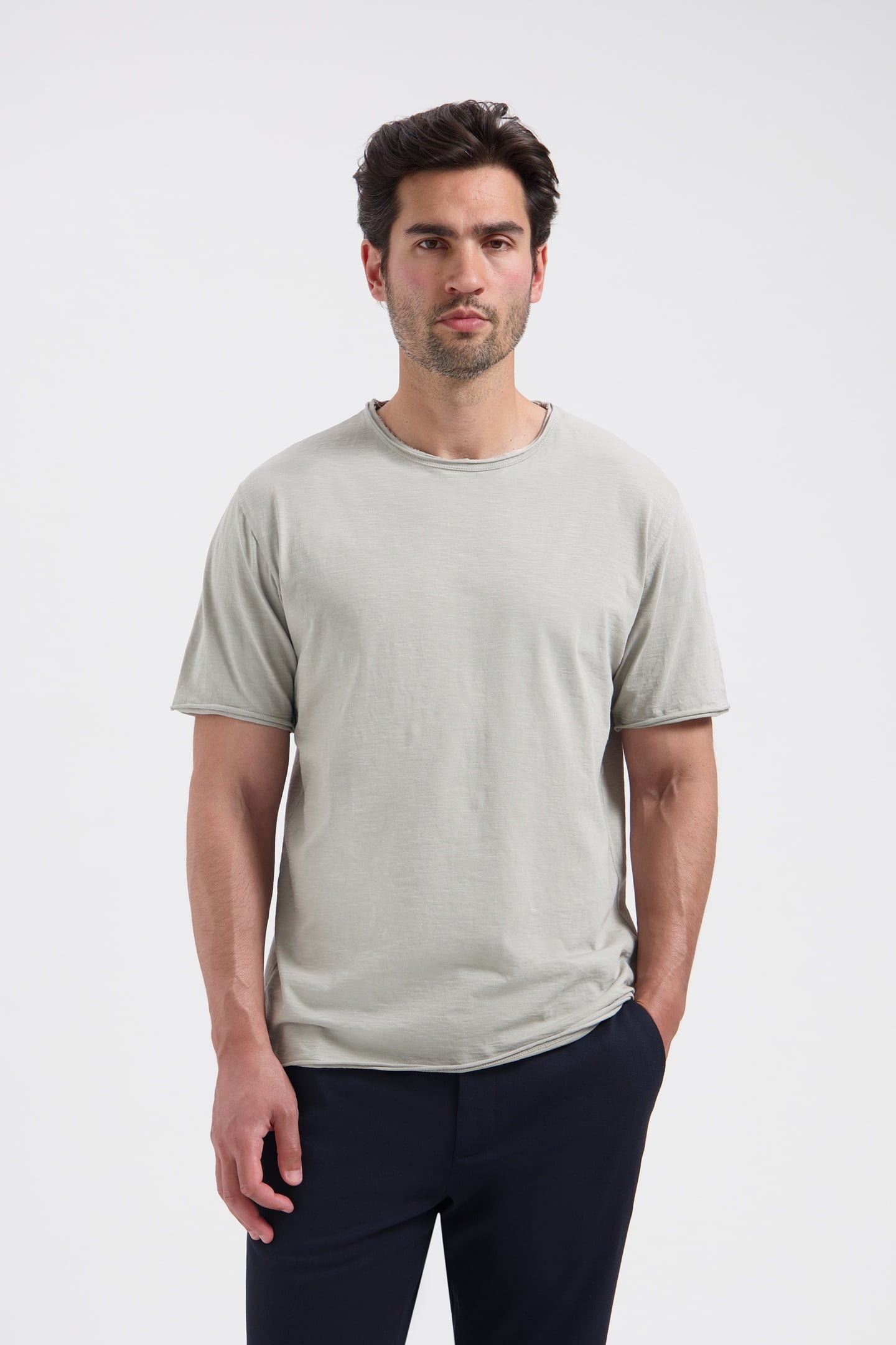 DS_KING TEE GHOST GREY GHOST GREY 1