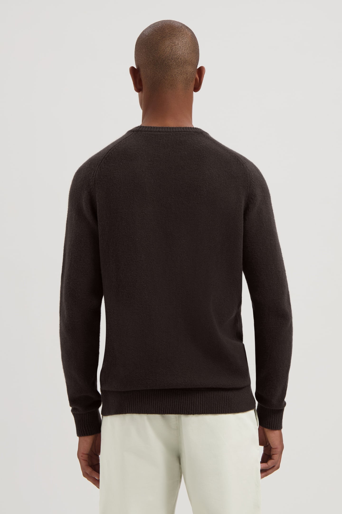 DS_YVAIN CREWNECK DK. BROWN 3