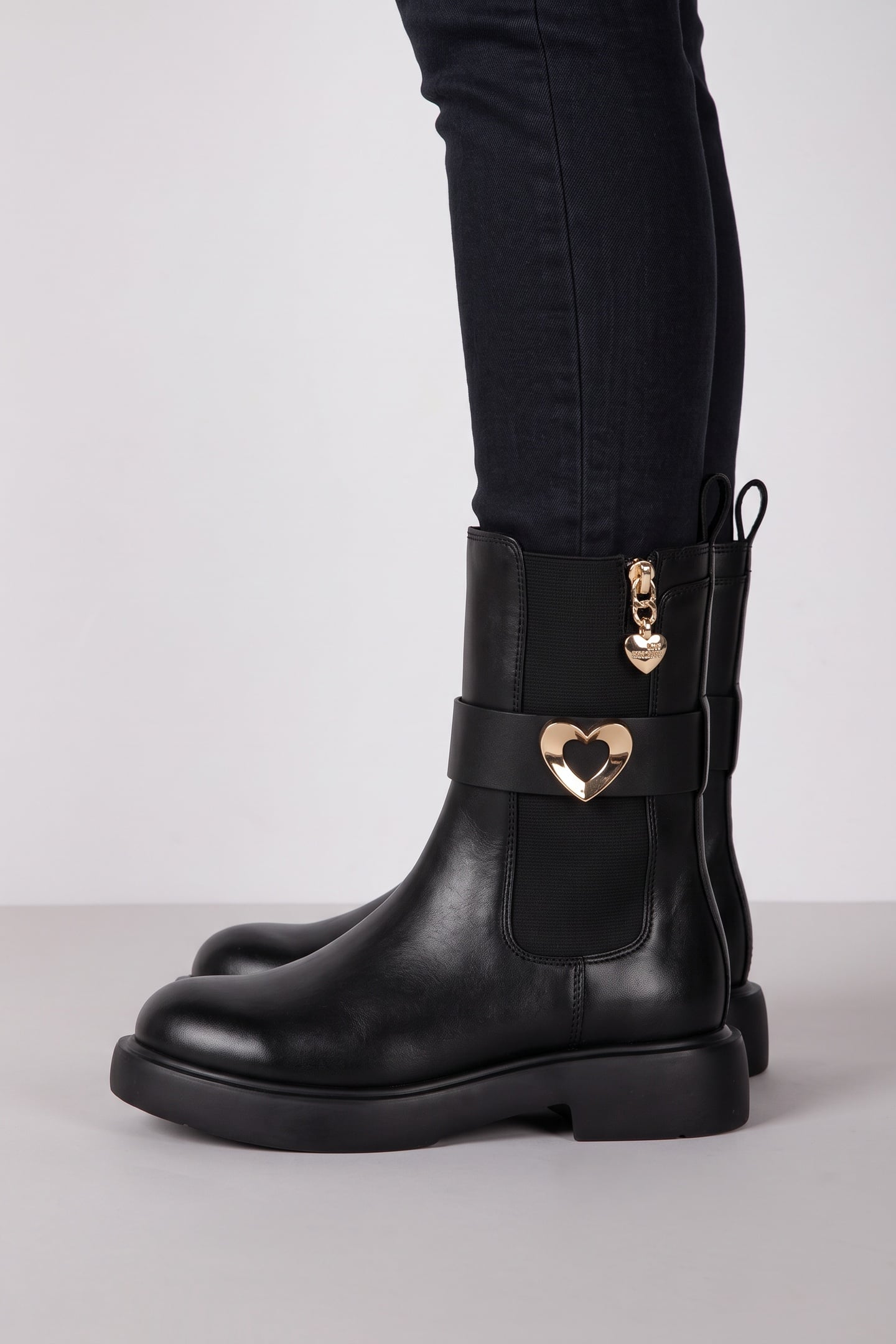BOOTS BLACK 3