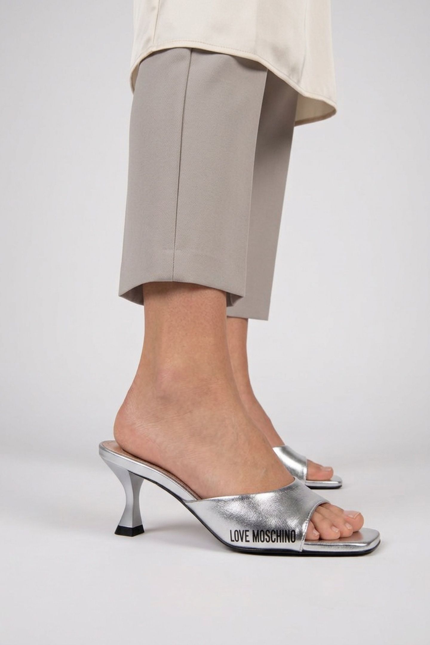 SANDALS SILVER 3