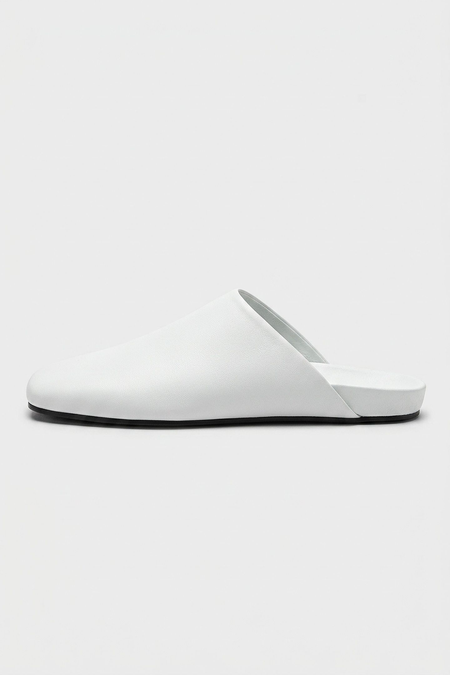 NIETTA FLAT MULE WHITE 2