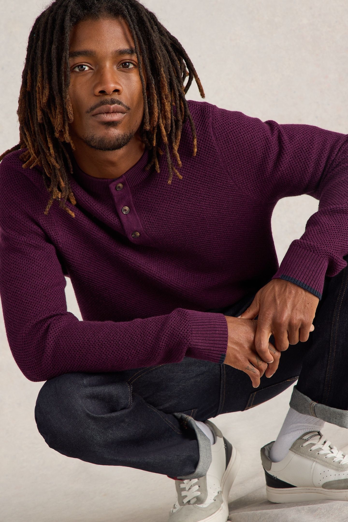 NEWPORT MERINO HENLEY DARK PLUM 6
