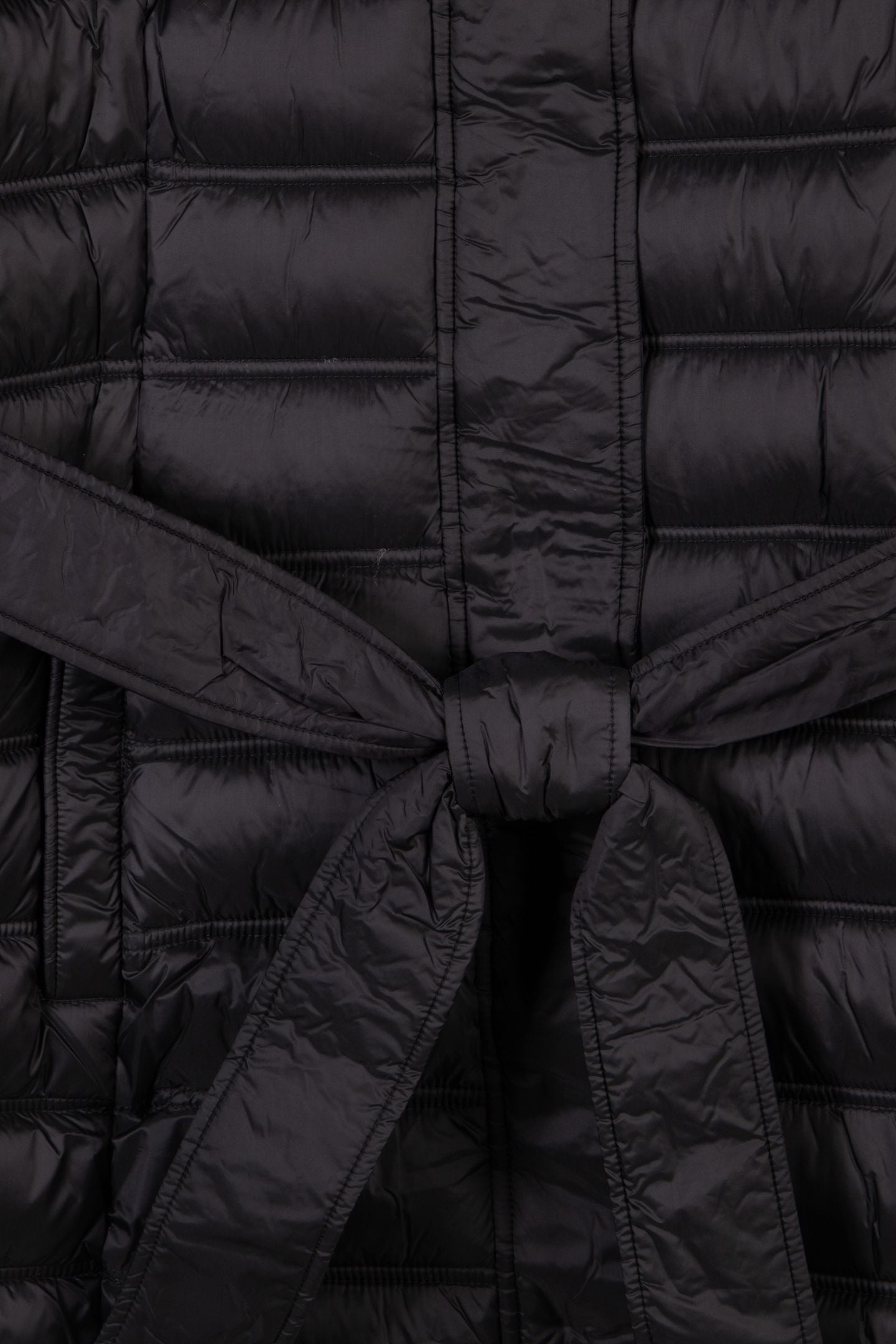 BELTED LONGLINE PACKABLE BLACK 4