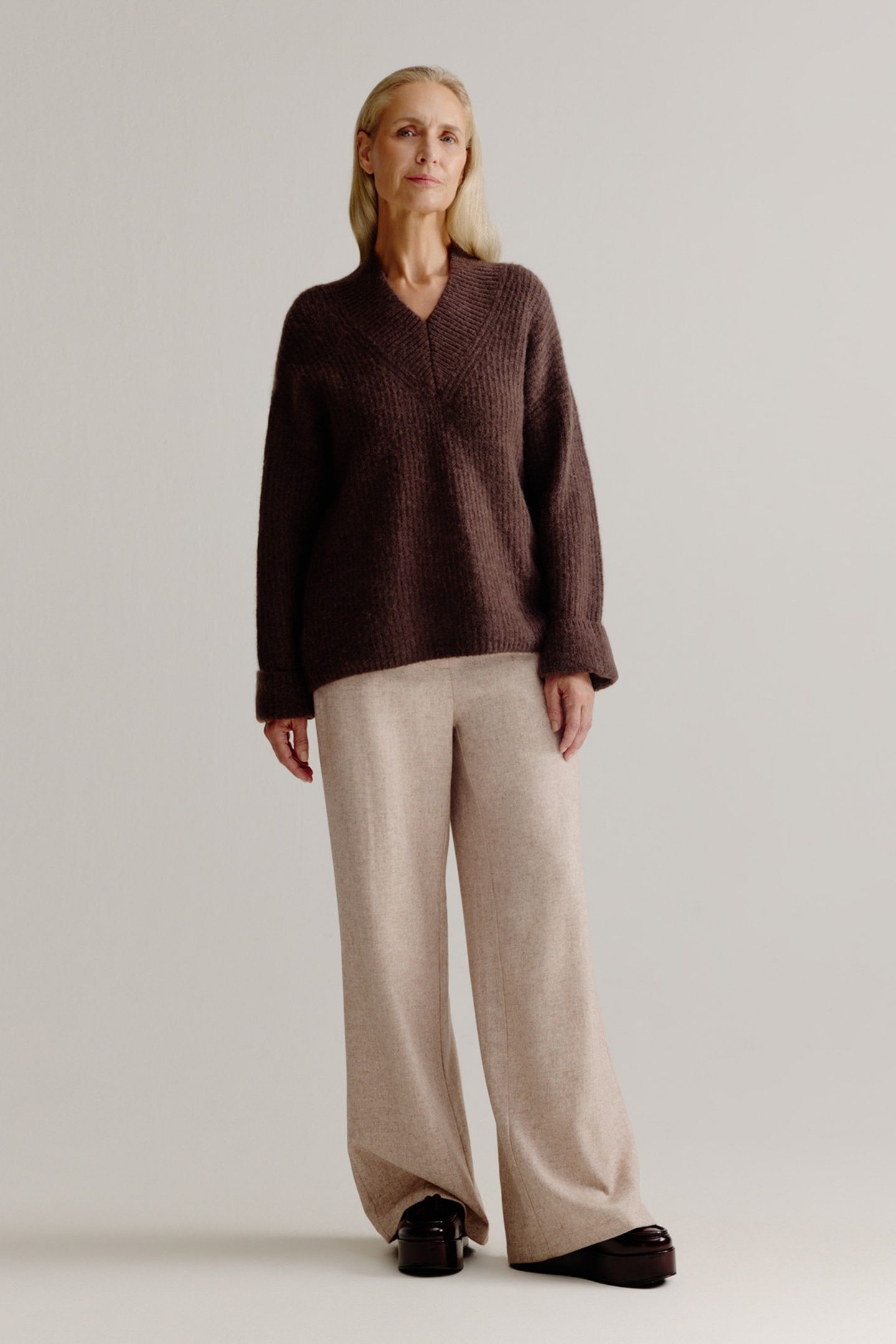 LARISSA SWEATER BROWN 2